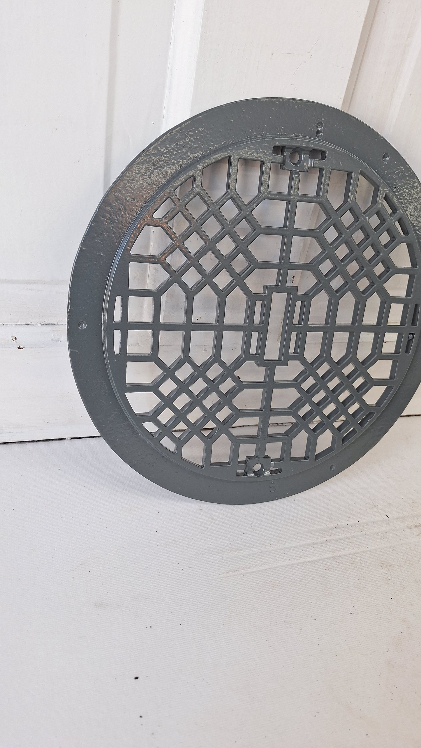 11" Round Antique Vent Cover, Circle Cast Iron Register Grate