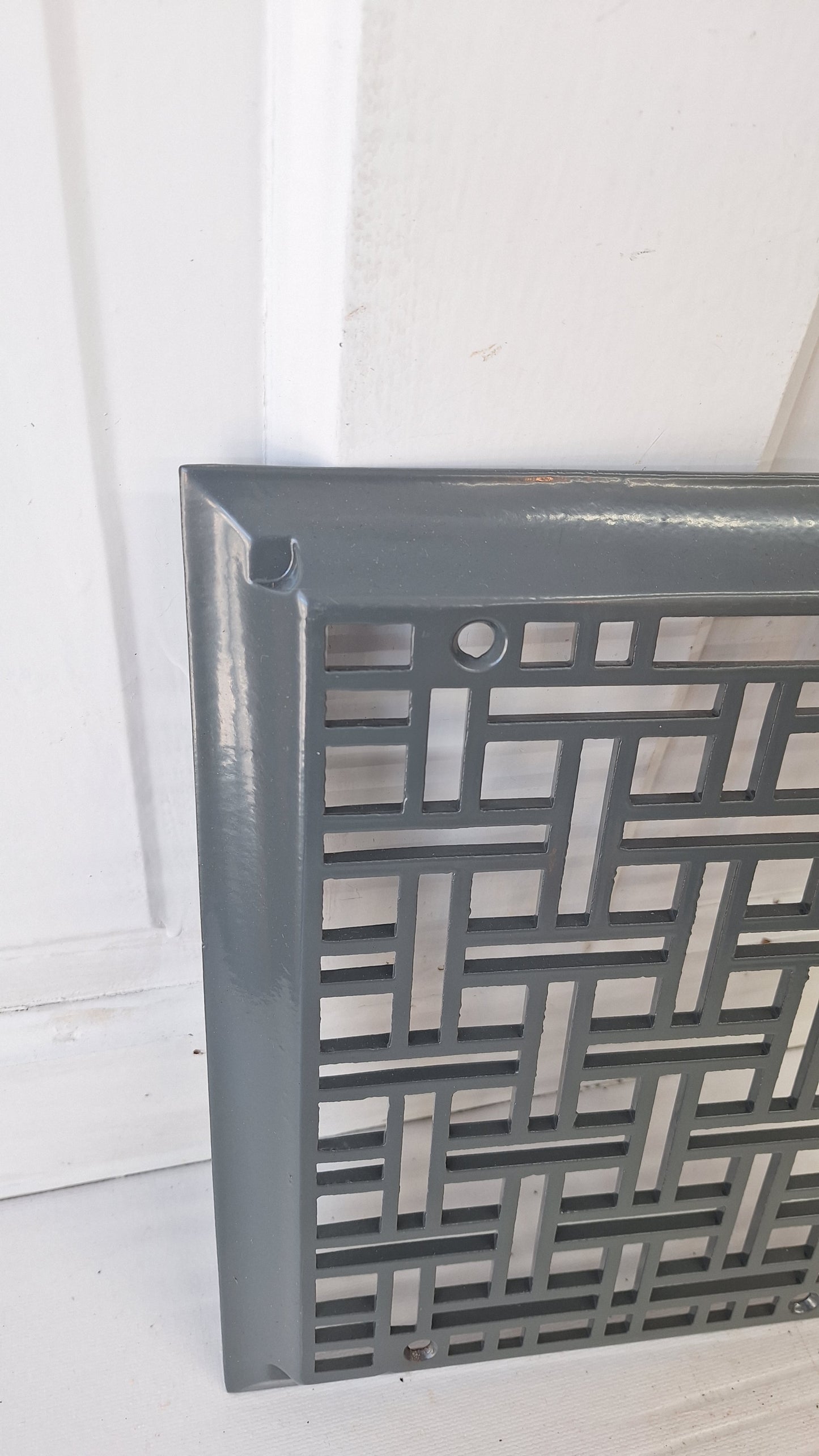 10 x 12 Geometric Design Iron Vent Cover, Antique Register Cover Weave Pattern