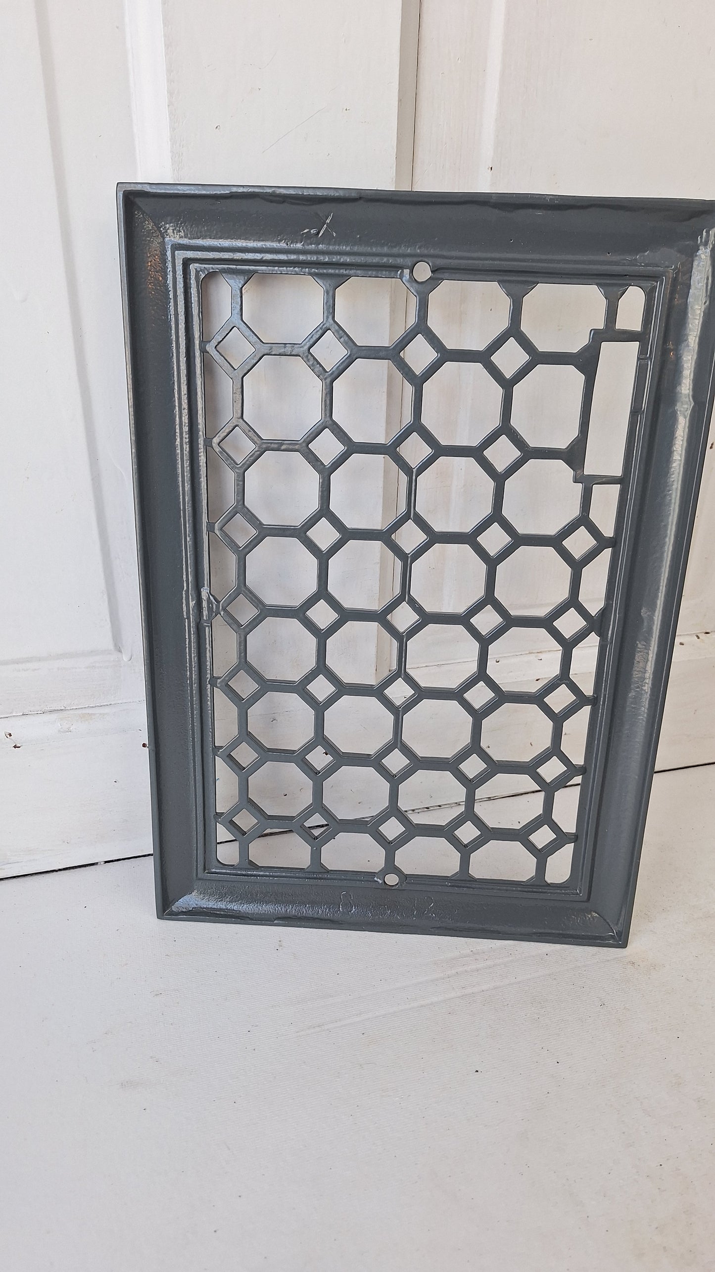 10 x 14 Geometric Design Wall Vent Cover, Antique Register Cover
