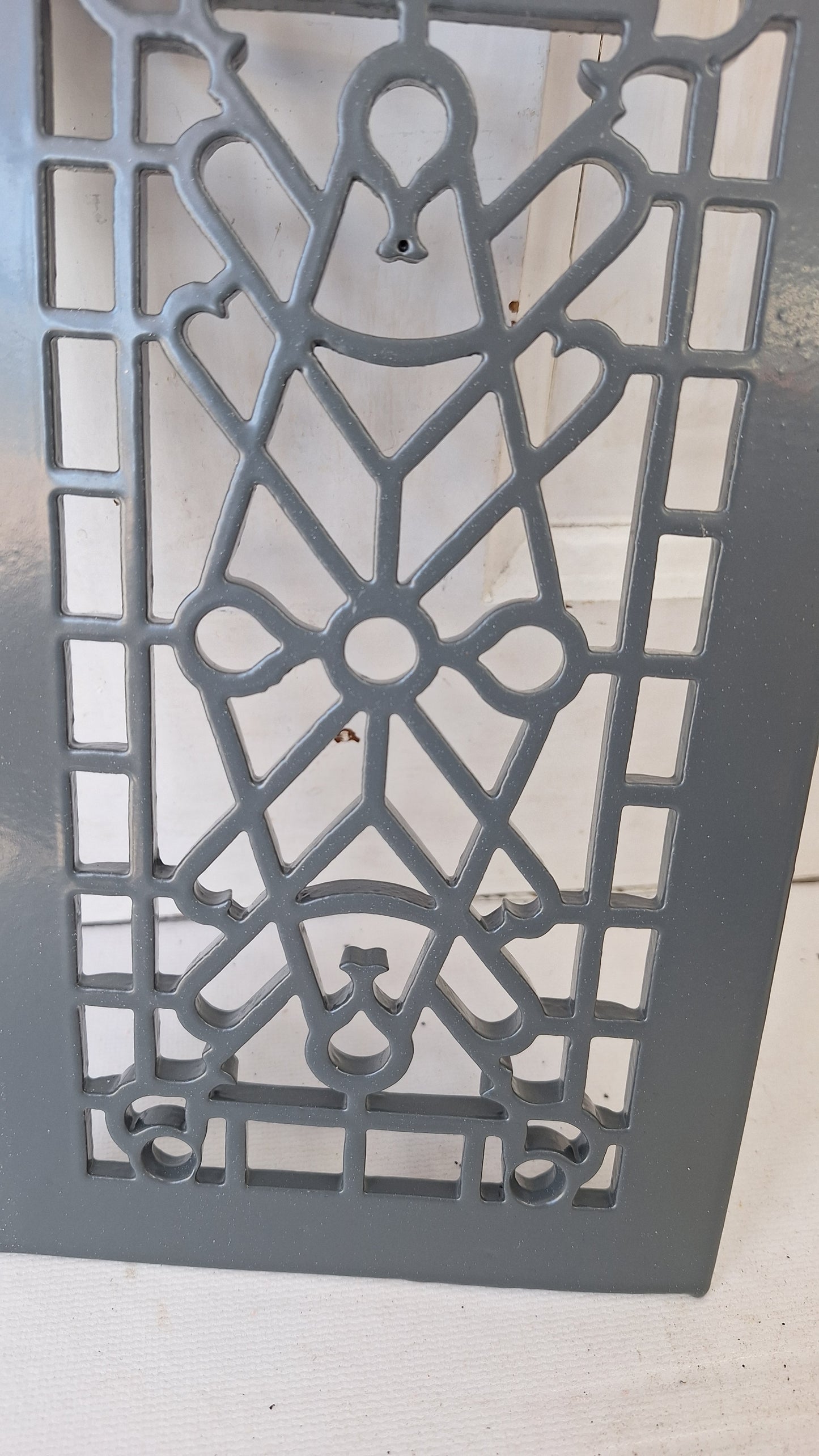 5 x 9 Antique Vent Cover, Narrow Iron Register Grate