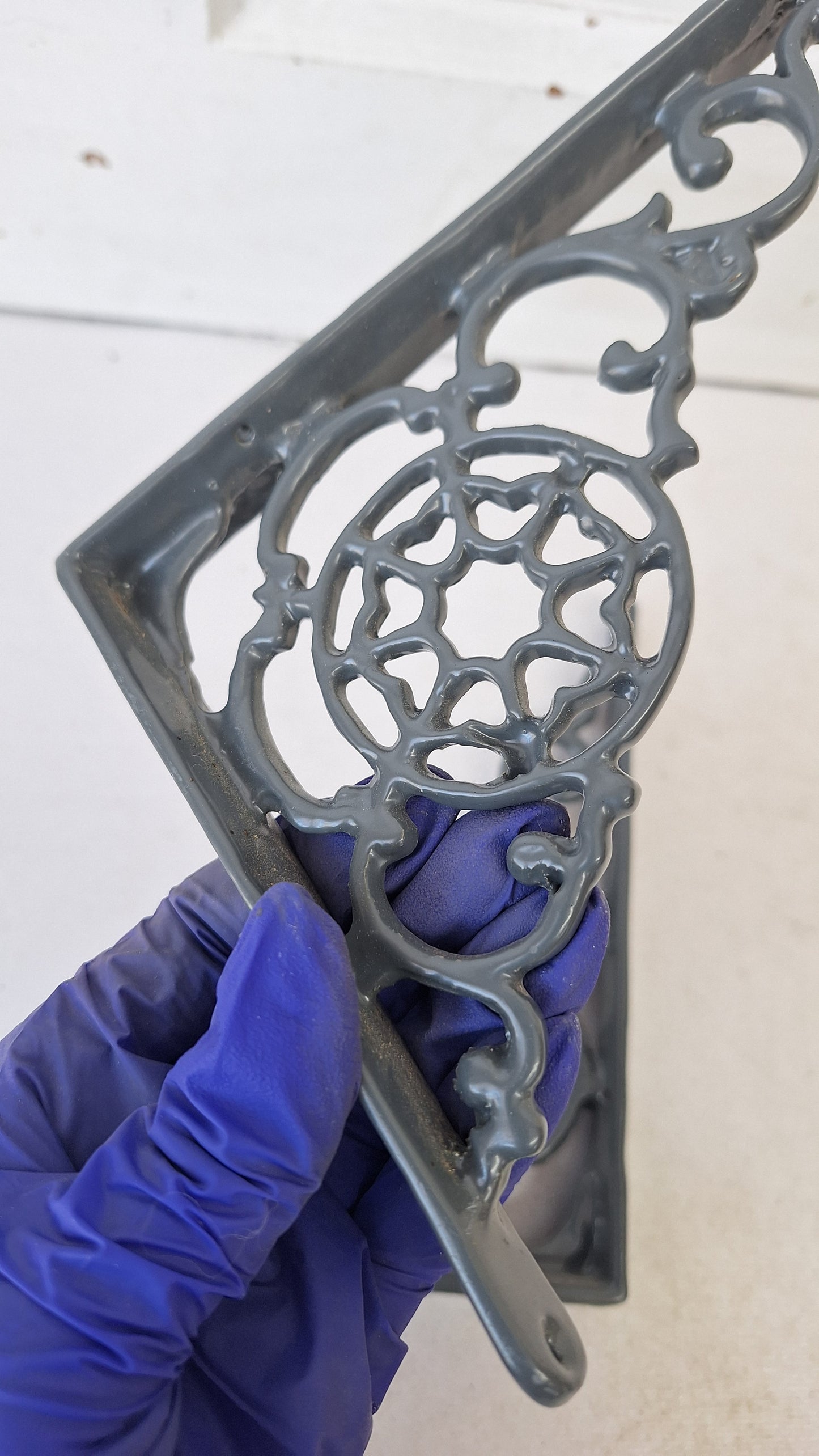 Two 5 x 7 Cast Iron Shelf Brackets, Antique Iron Shelf Supports