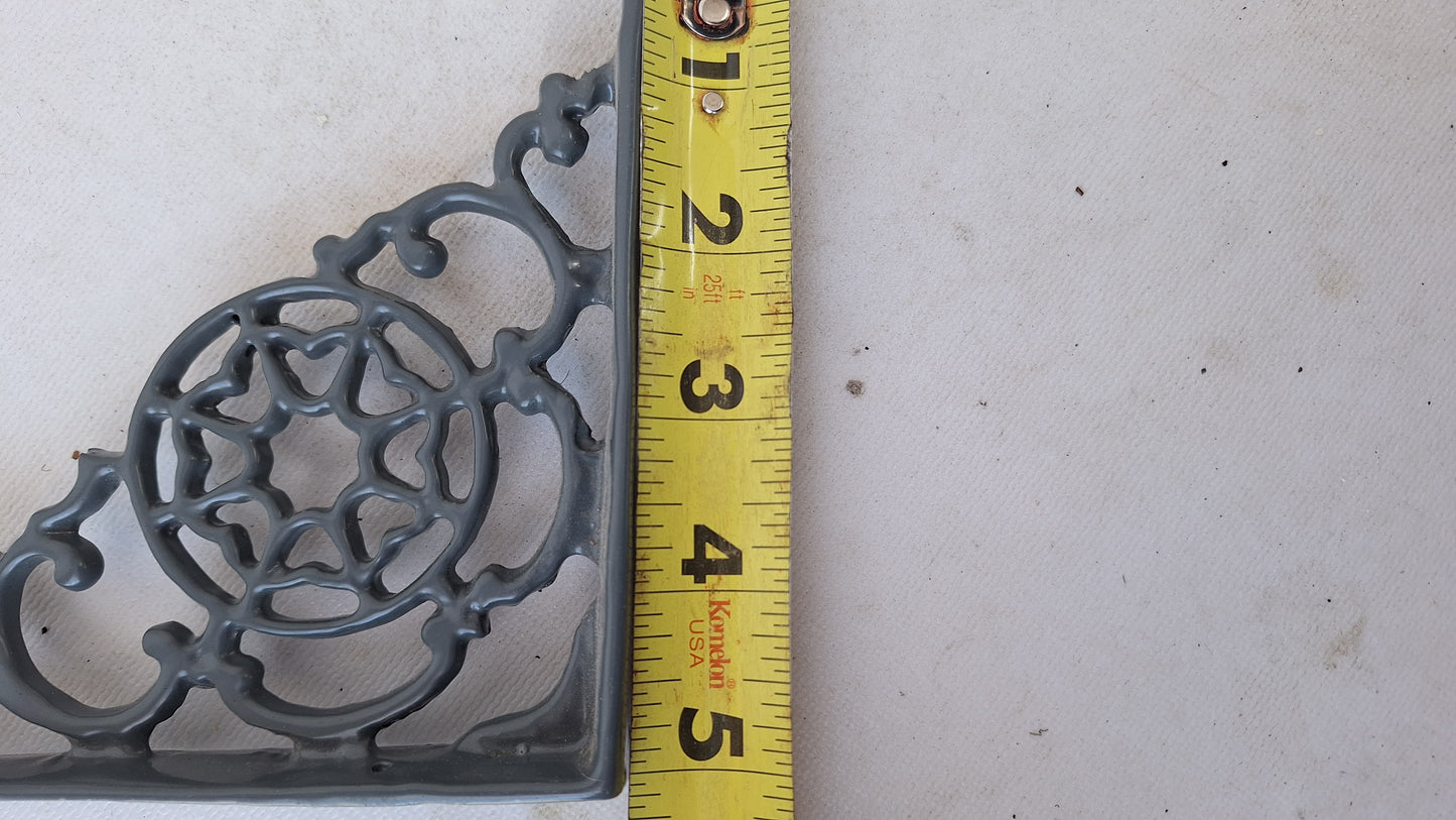 Two 5 x 7 Cast Iron Shelf Brackets, Antique Iron Shelf Supports