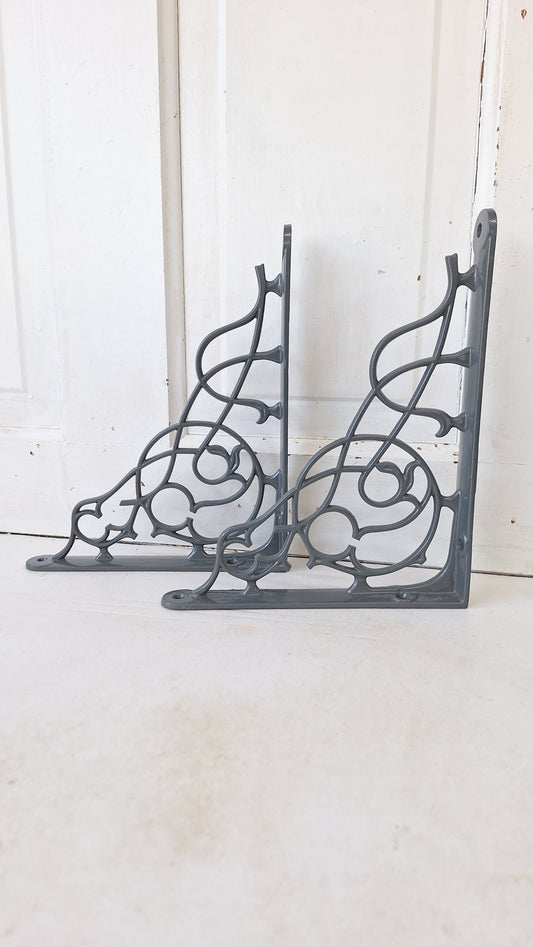8 x 10 Antique Iron Shelf Brackets, Floral Design Victorian Shelf Supports
