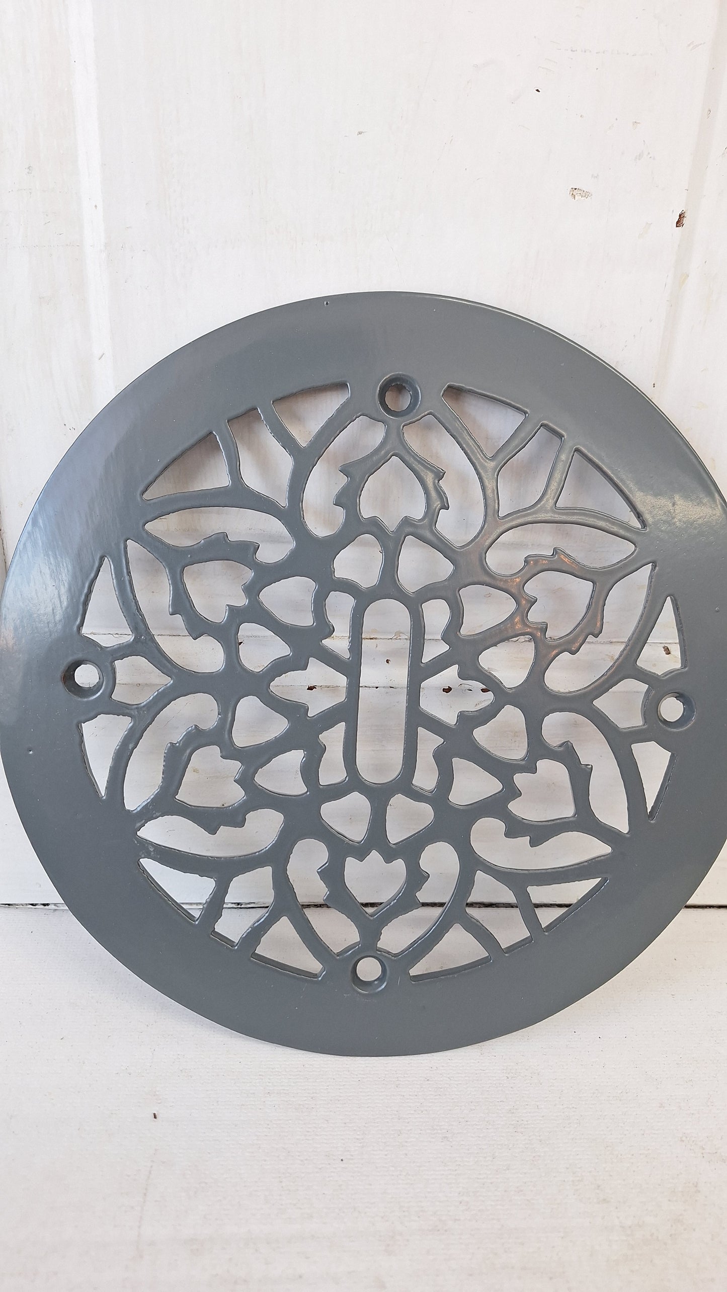 9" Round Antique Vent Cover, Circle Cast Iron Register Grate