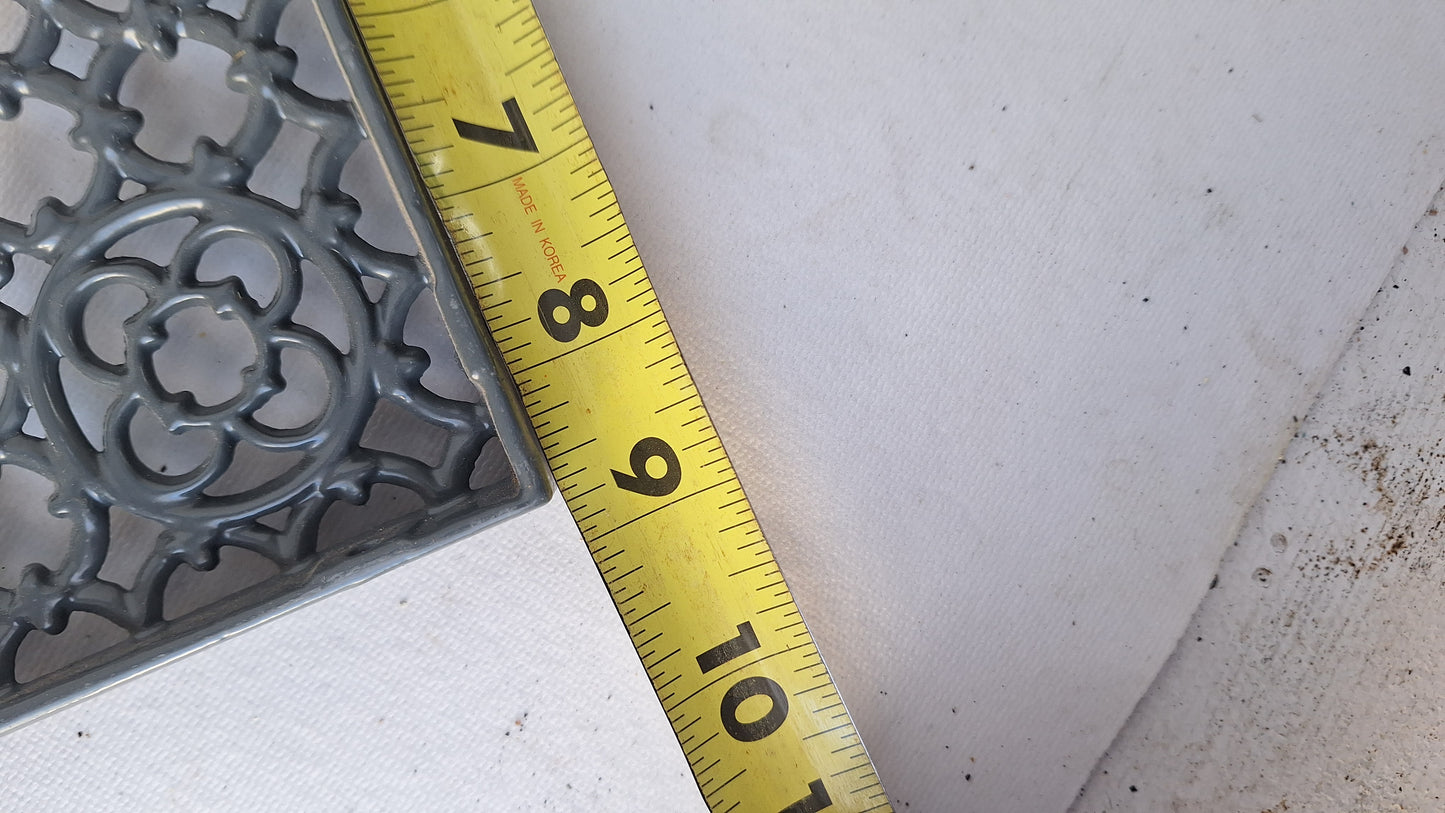 7 x 9 Antique Iron Shelf Brackets, Floral Design Victorian Shelf Supports