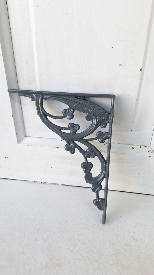One Victorian Era Feather Design Bracket, Antique Cast Iron Shelf Support