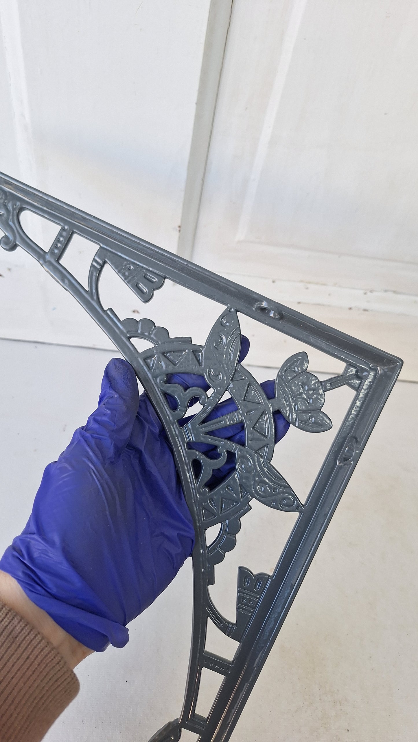 One Eastlake Design Bracket, Antique Cast Iron Shelf Support