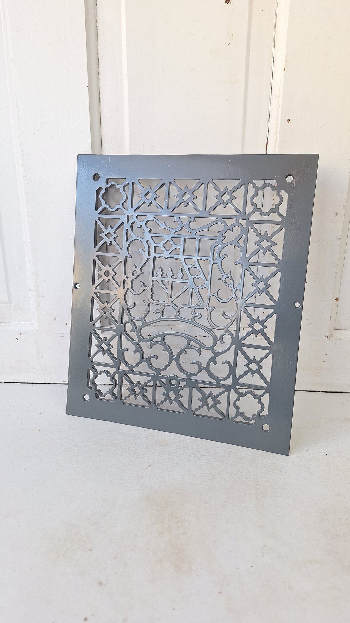 Large 12 x 14 Fancy Design Vent Cover, Vintage Cast Iron Register
