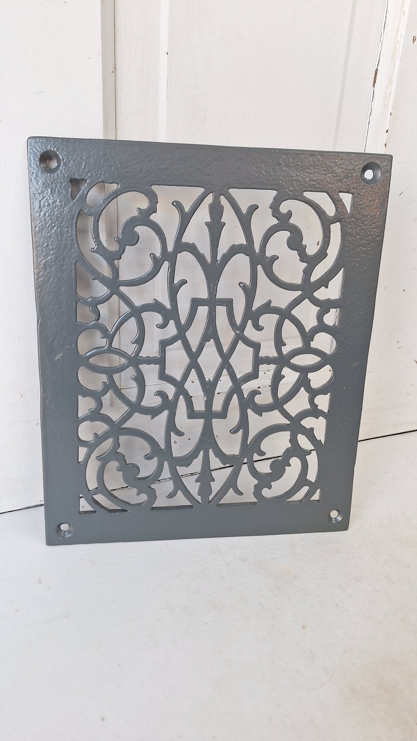 10 x 12" Fancy Pattern Antique Vent Cover, Cast Iron Ornate Heating Grate Cover