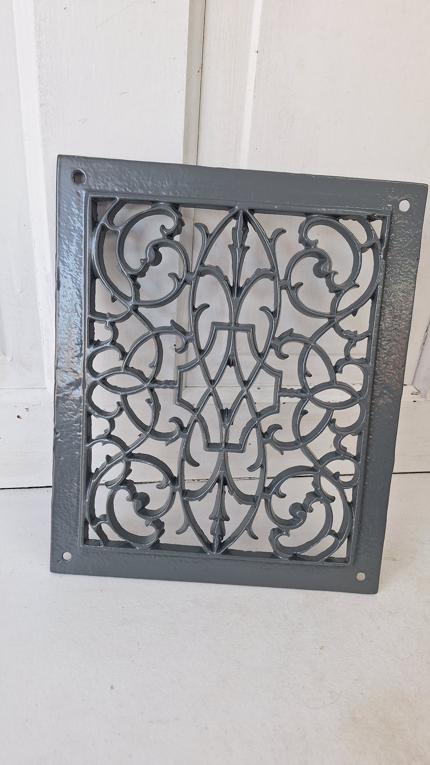 10 x 12" Fancy Pattern Antique Vent Cover, Cast Iron Ornate Heating Grate Cover