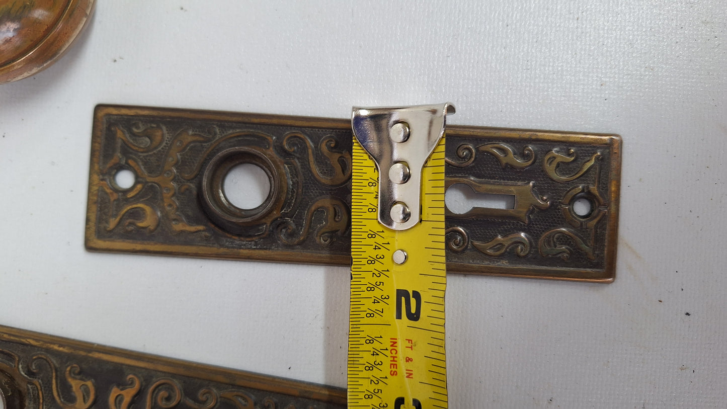 Antique Scroll Design Door Hardware, Fancy Doorknob and Backplate Set