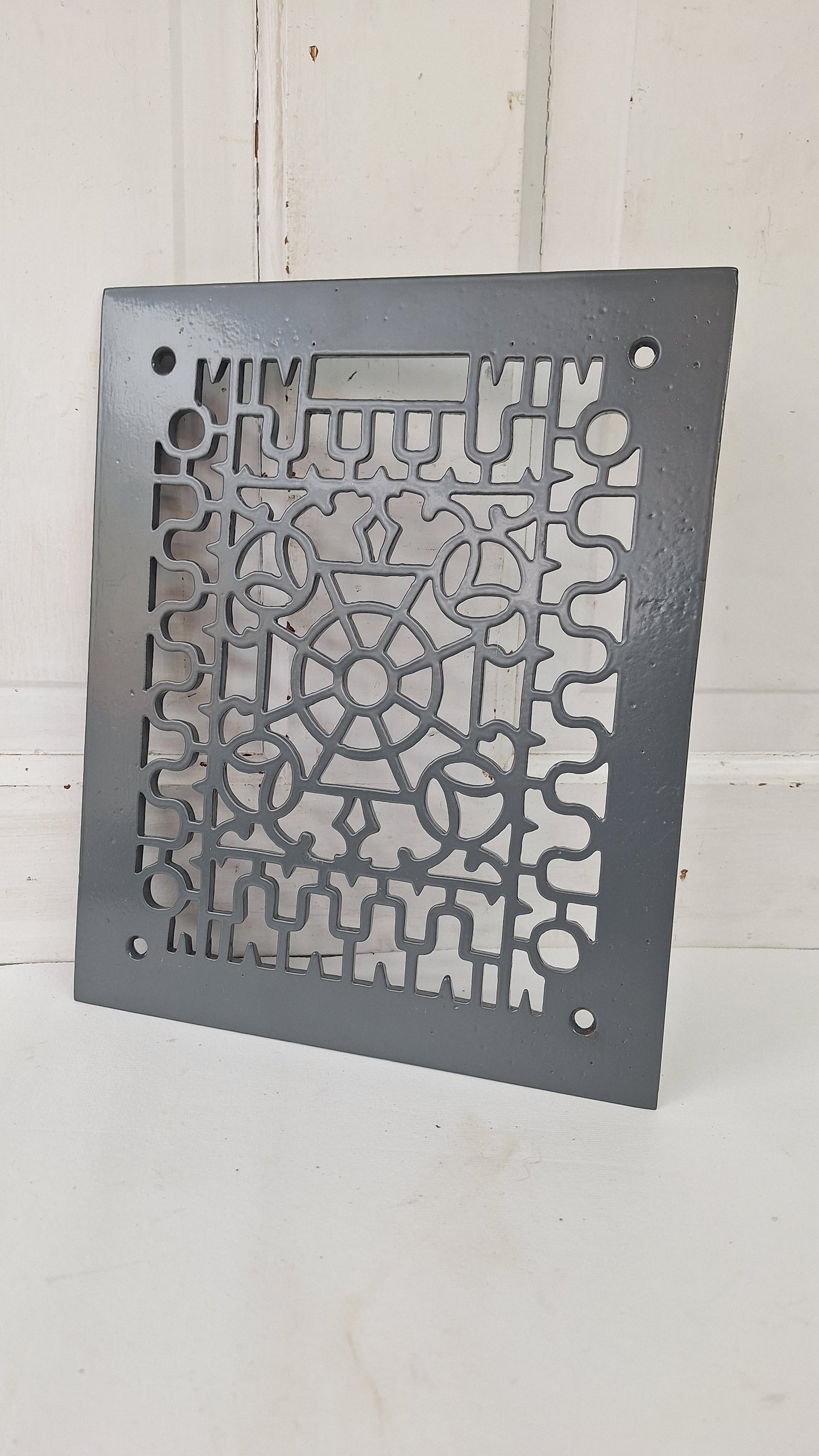 10 x 12 Ornate Design Vent Cover, Vintage Cast Iron Register
