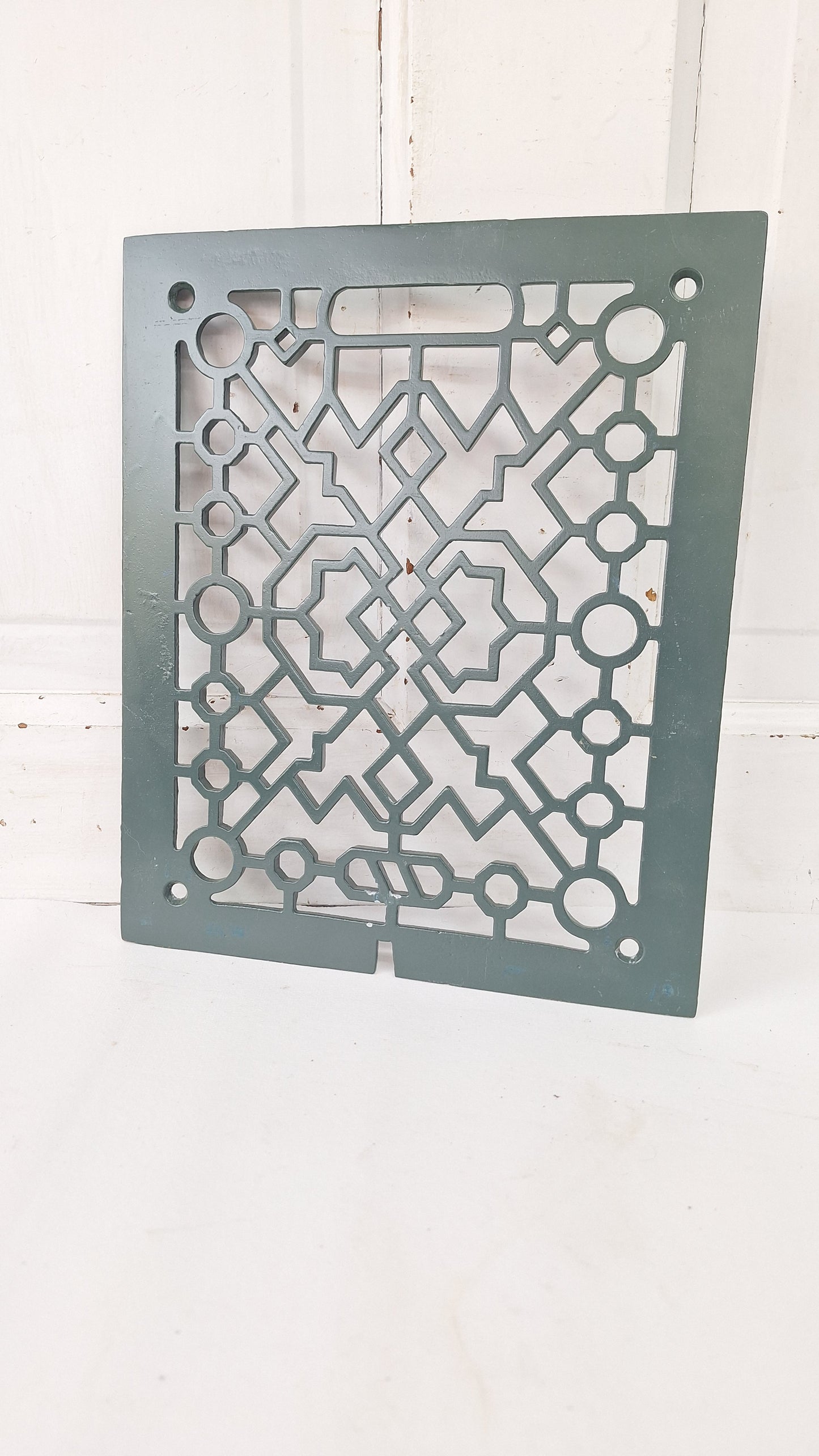 10 x 12 Antique Iron Vent Grate Cover: Decorative Geometric Design