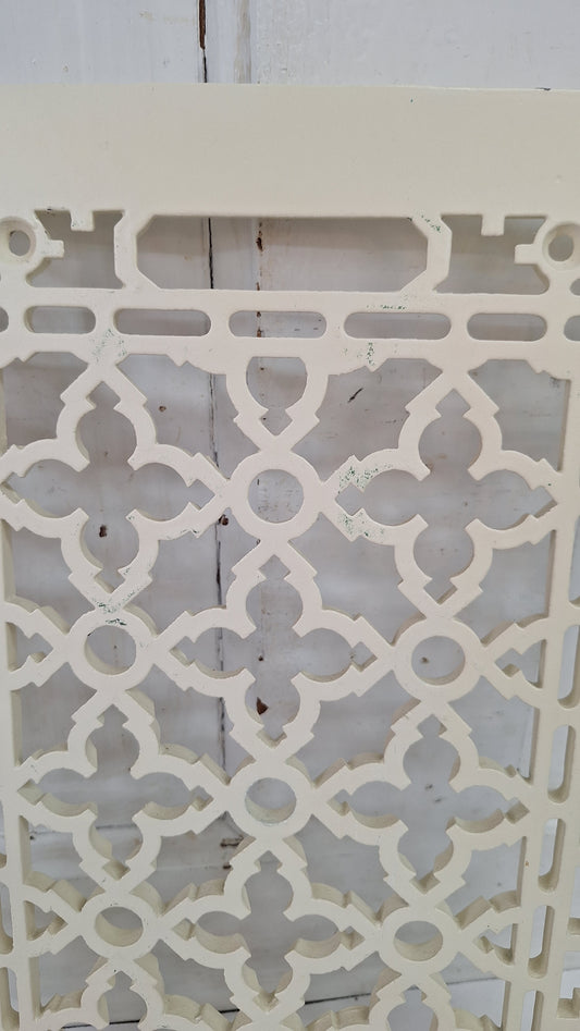 Antique Iron Vent Grate Cover: Decorative Geometric Design (10 x 14 inches)