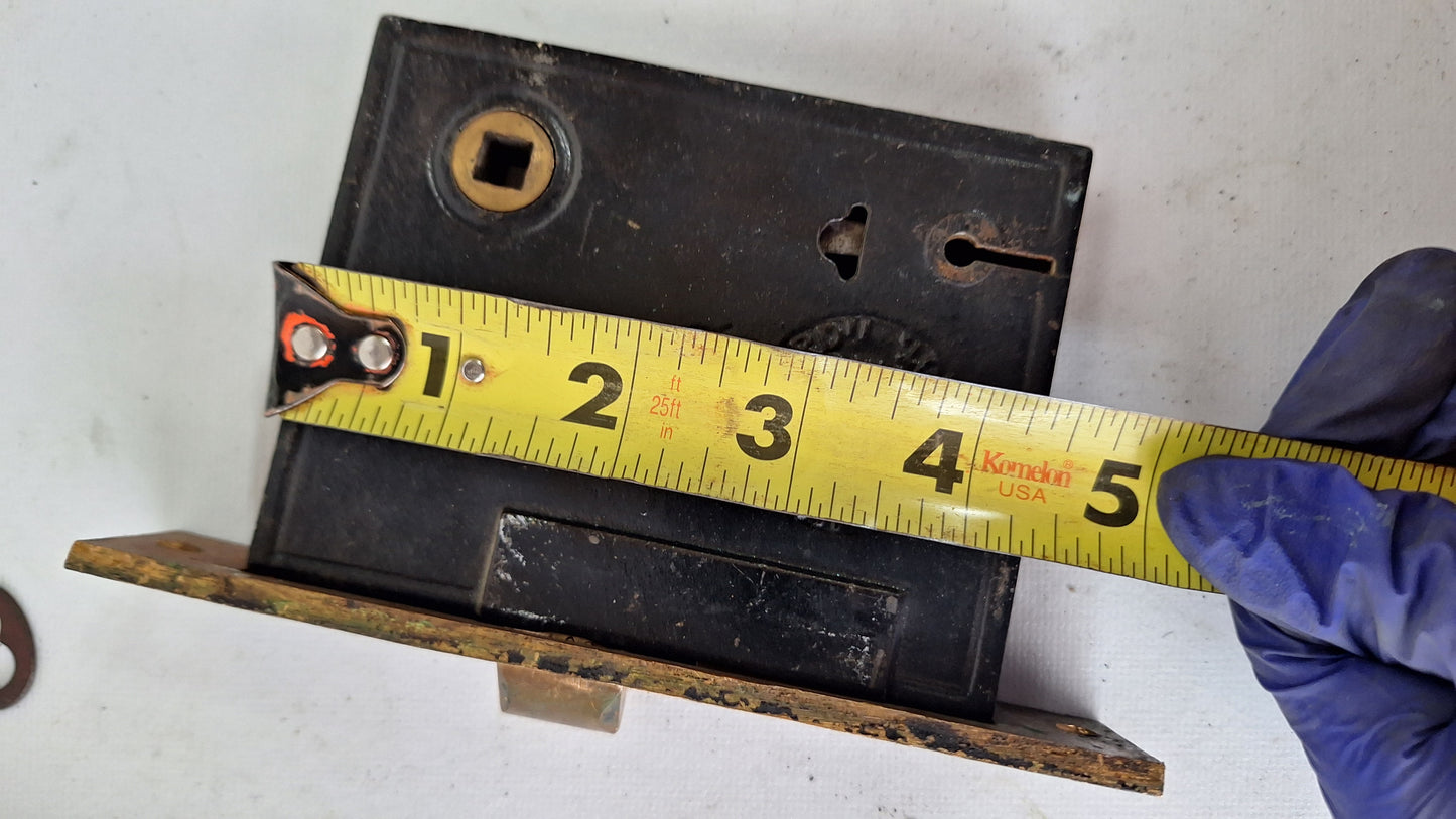 Complete Entry Knob & Plate Set, Front Door Knobs and Backplates with Lock