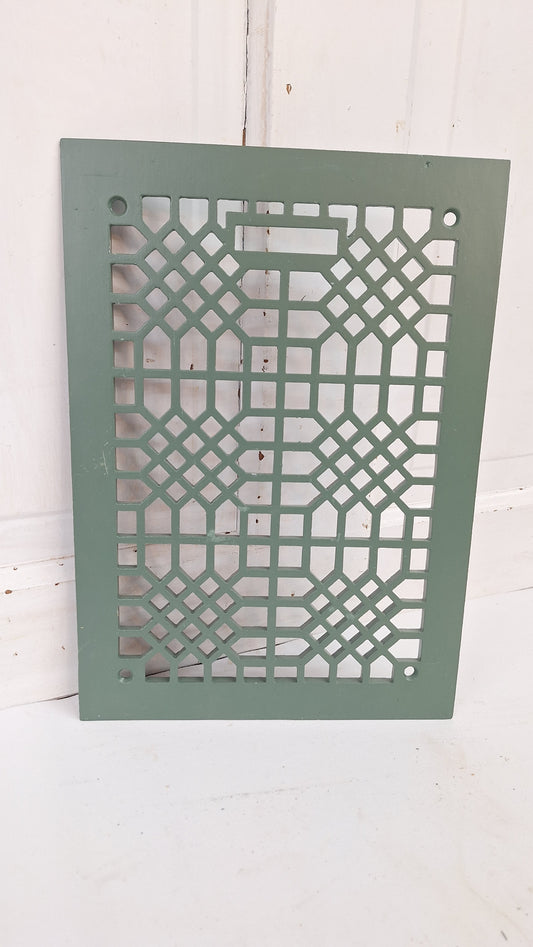 Antique Lattice Pattern 14 x 10 Ornate Floor Grate, Antique Iron Vent Cover