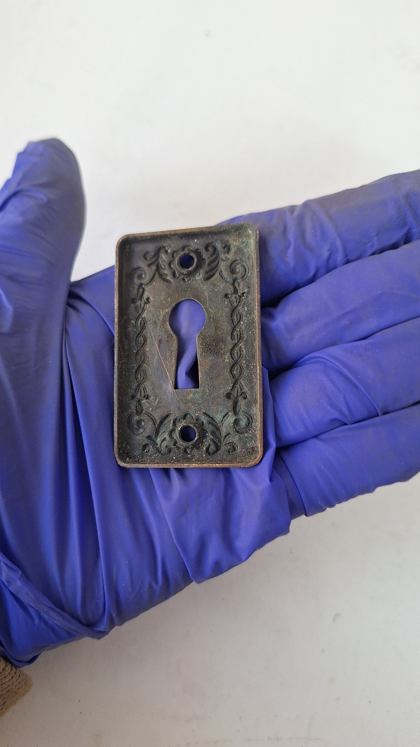 Fancy Stamped Bronze Antique Keyhole Cover, Small Key Hole Escutcheon Plate
