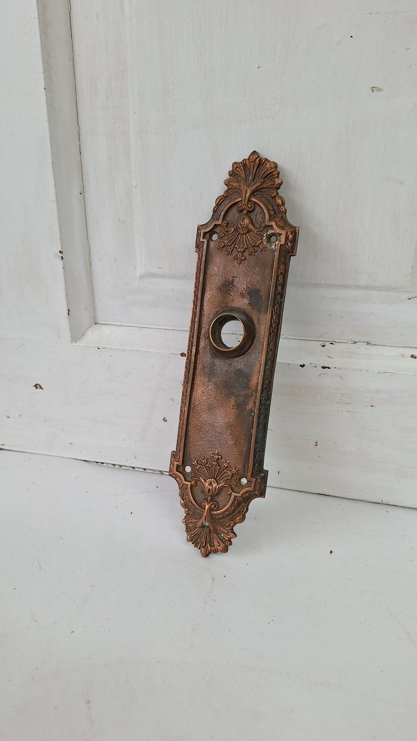 Antique Bronze Doorknob Backplate with No Keyhole, Victorian Door Knob Escutcheon