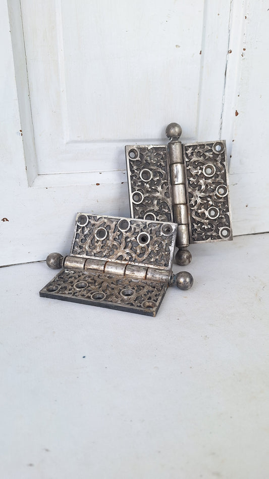 Pair of Yale Kelp Design Door Hinges, Nickel Plated Antique Door Hinges