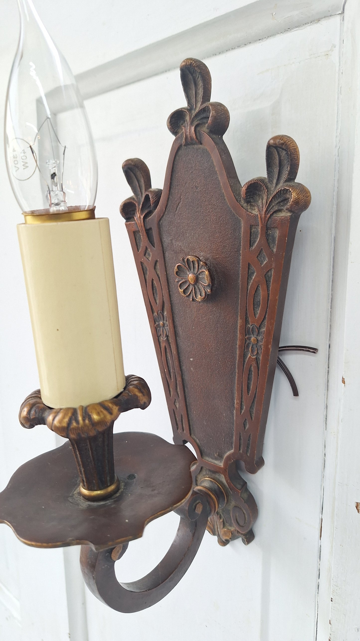 Solid Bronze Antique Wall Sconce with Flower Details