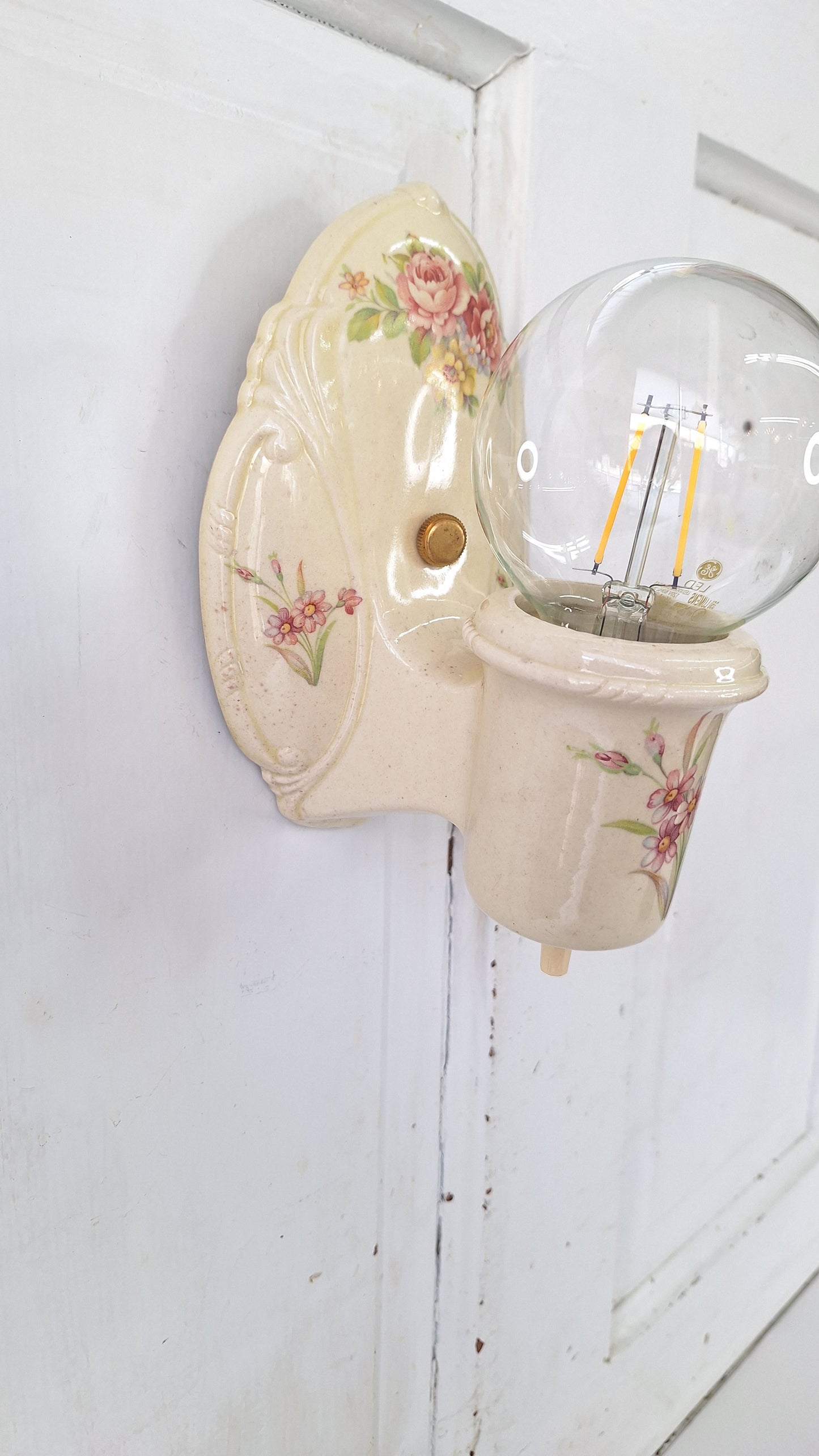 Single Vintage Porcelain Sconce, Wall Mount Light with Flower Pattern