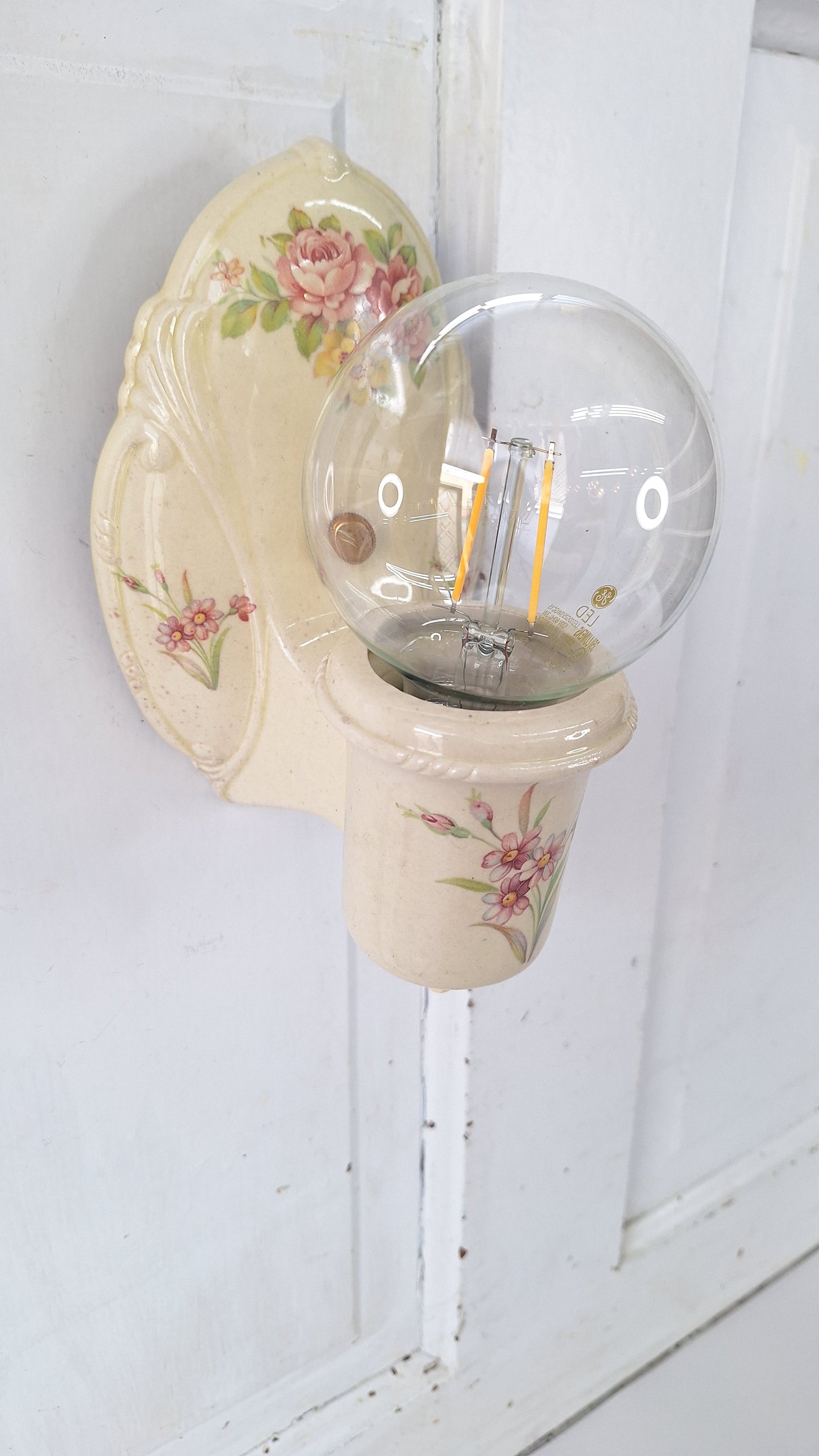 Single Vintage Porcelain Sconce, Wall Mount Light with Flower Pattern
