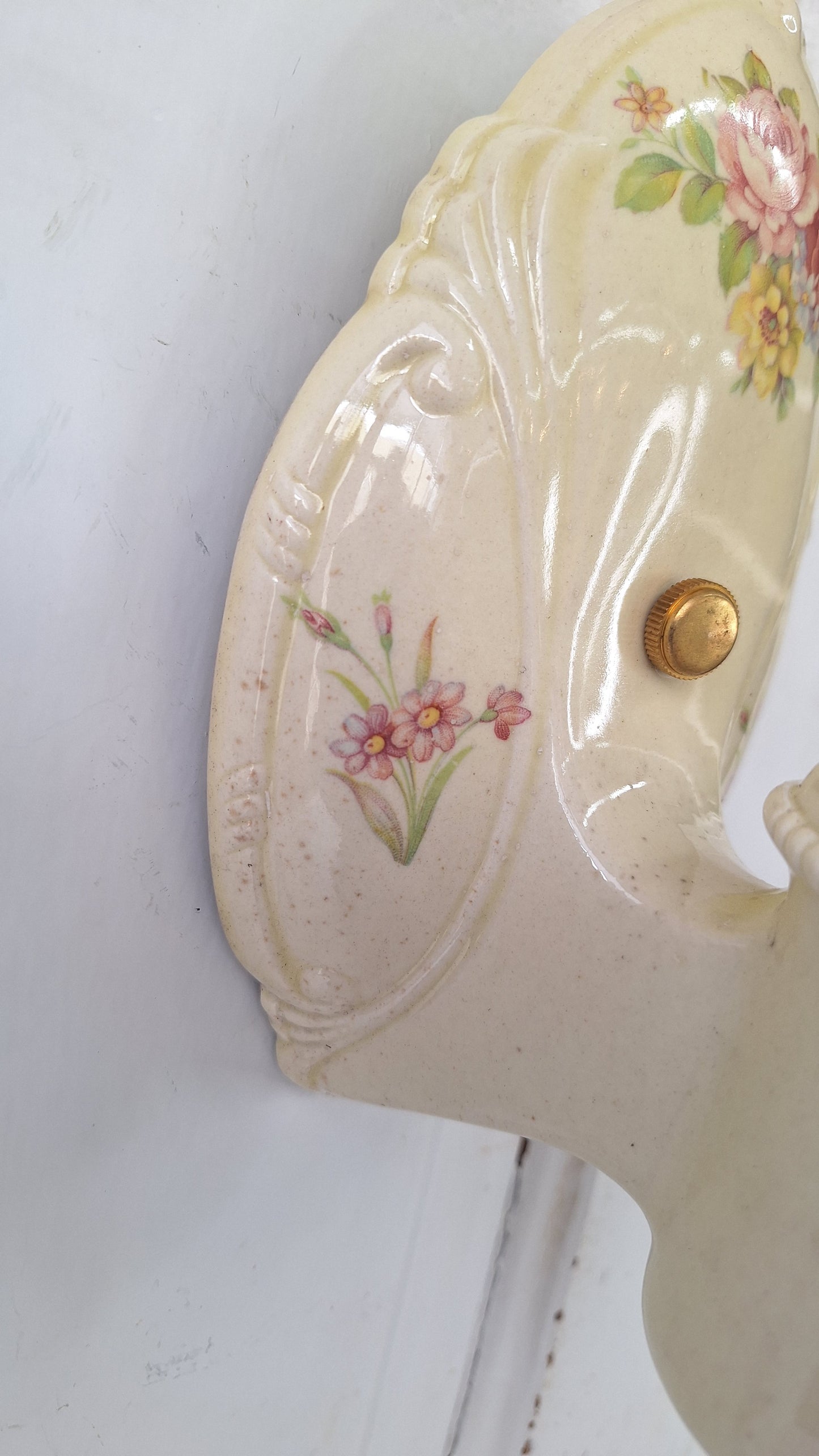 Single Vintage Porcelain Sconce, Wall Mount Light with Flower Pattern