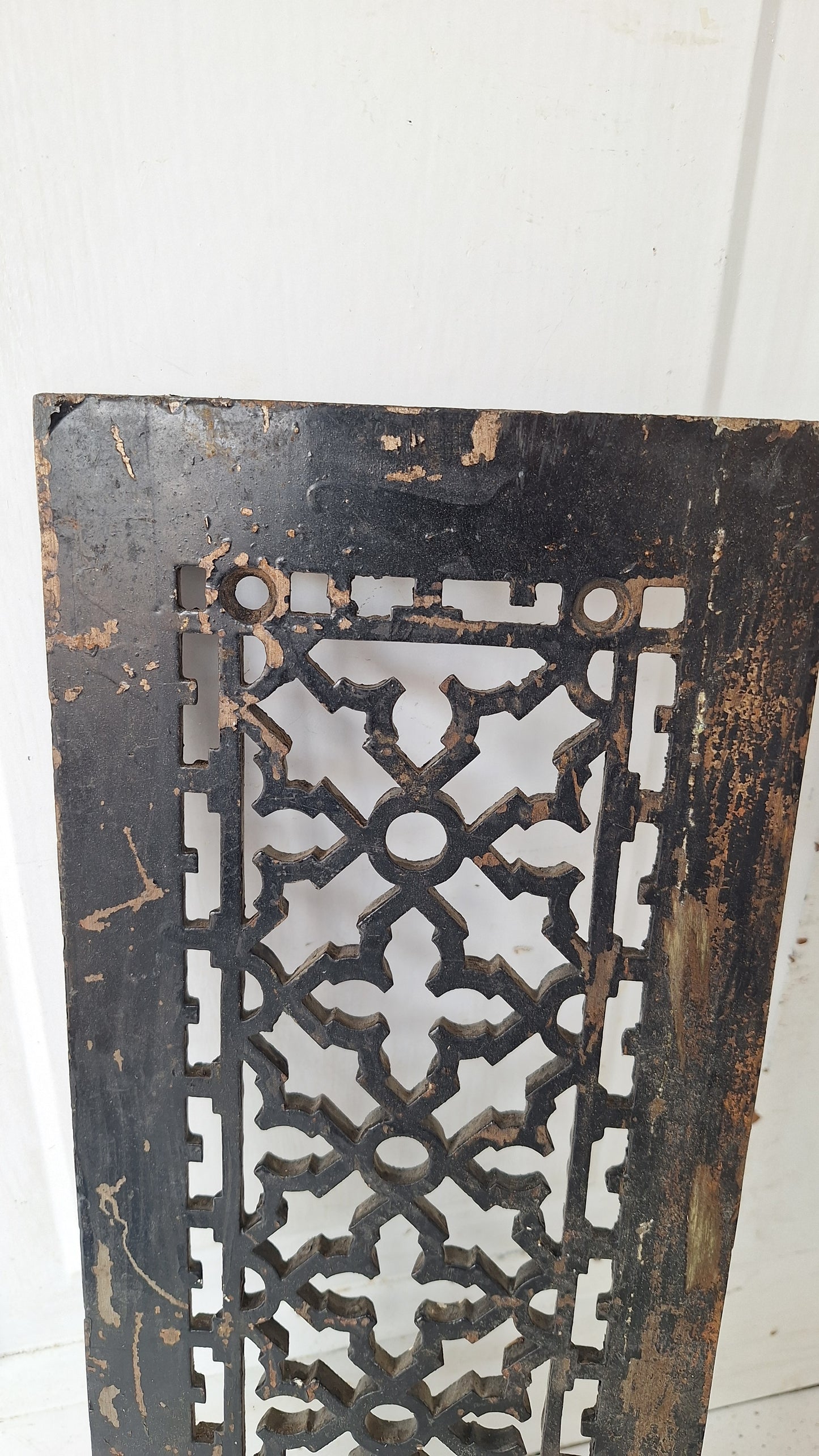 6 x 15 Antique Vent Cover, Narrow Cast Iron Grate