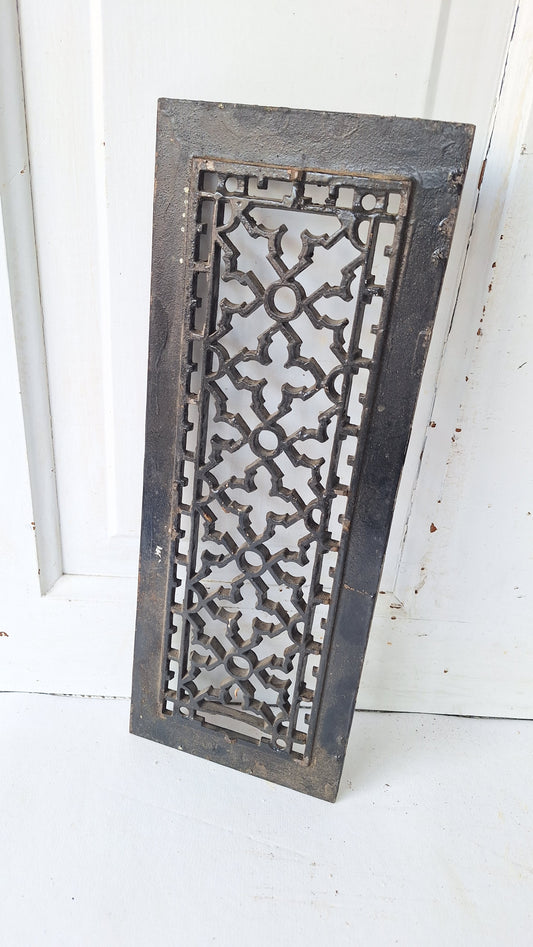 6 x 15 Antique Vent Cover, Narrow Cast Iron Grate