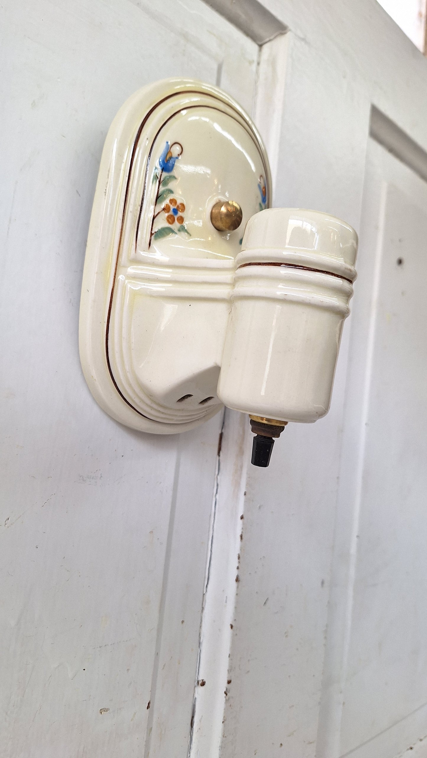 Single Vintage Porcelain Sconce, Wall Mount Light with Flower Pattern