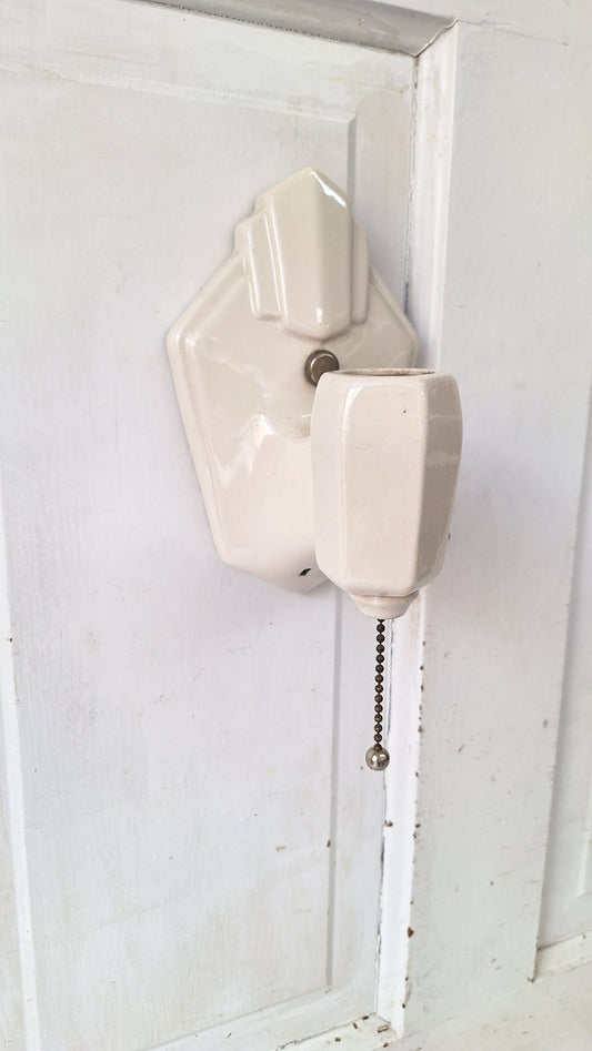 Pull Chain Vintage Porcelain Bathroom Sconce, Wall Mount Light