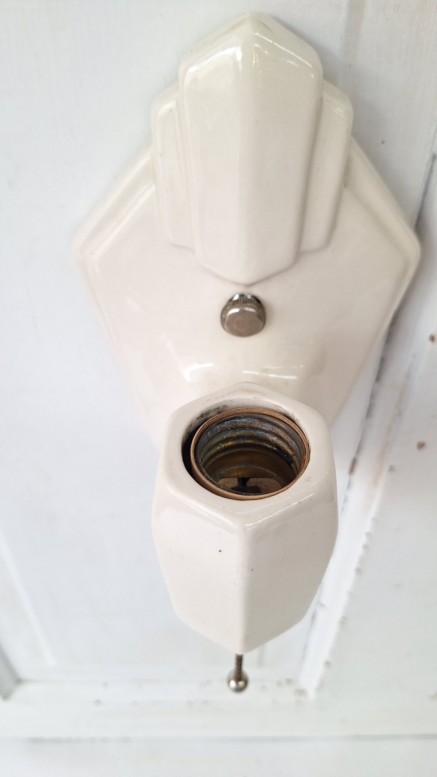 Pull Chain Vintage Porcelain Bathroom Sconce, Wall Mount Light
