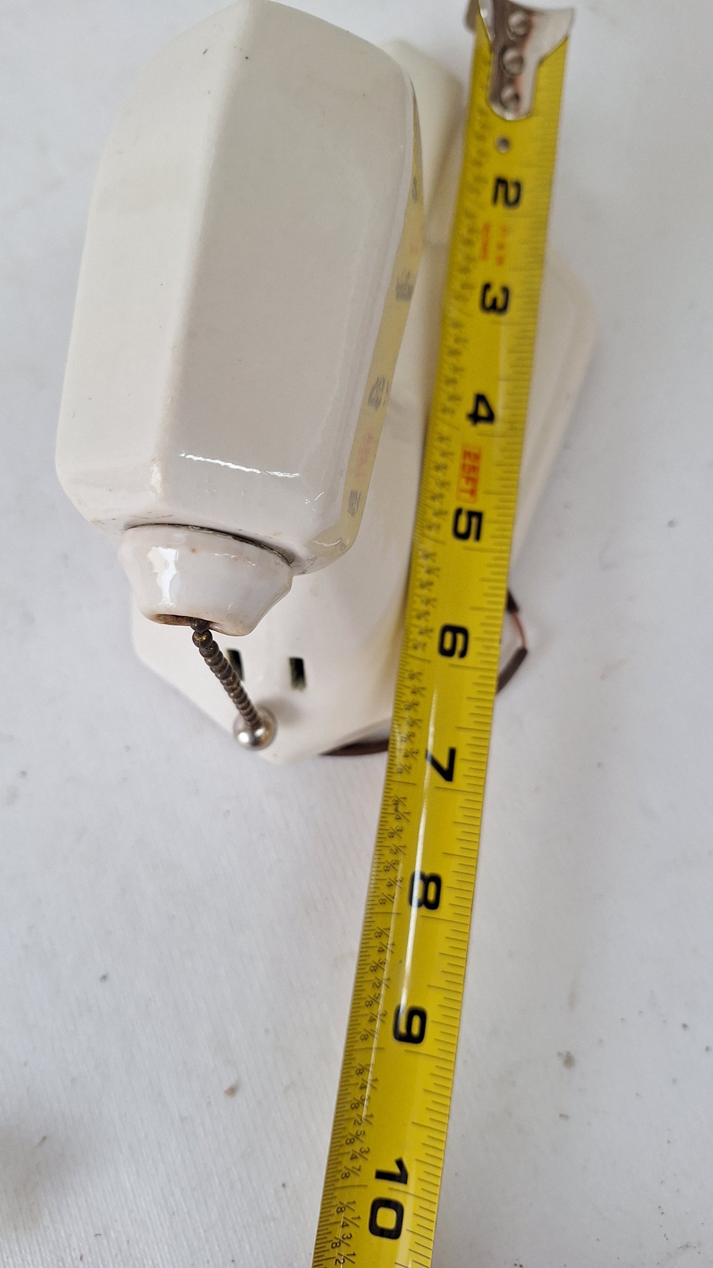 Pull Chain Vintage Porcelain Bathroom Sconce, Wall Mount Light