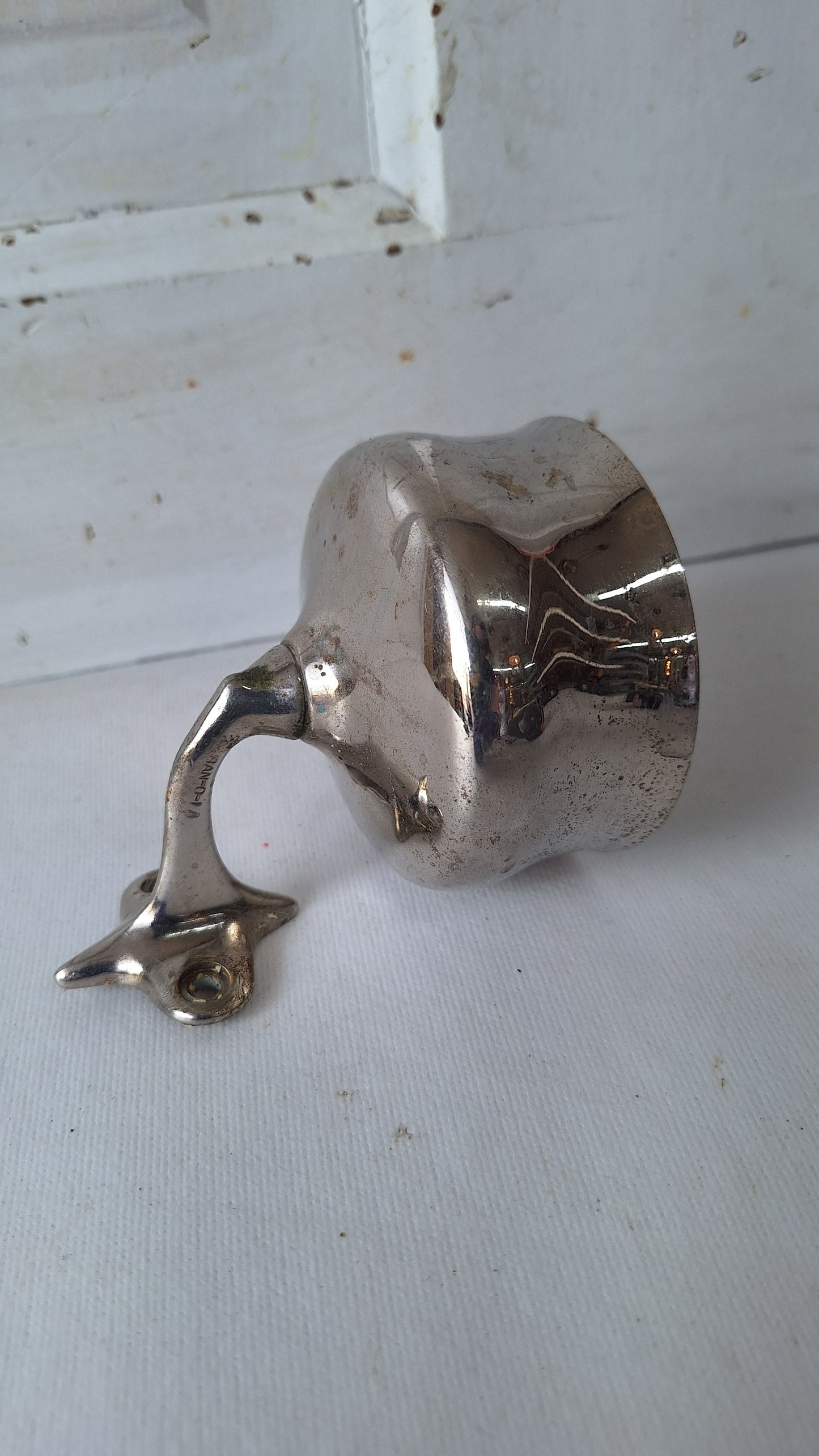 San O La Antique Bathroom Cup Holder