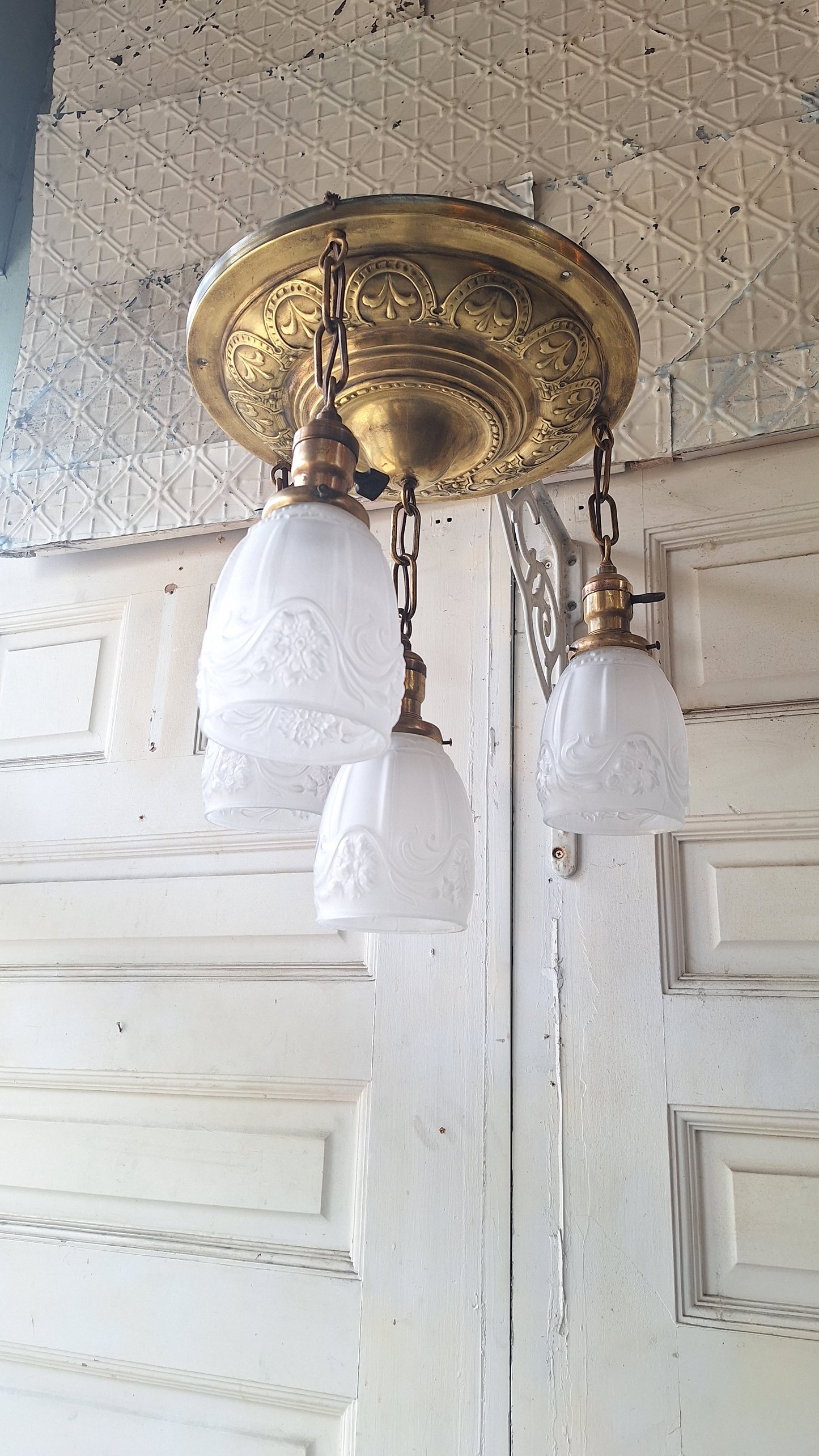 Antique Brass Pan Light: Hanging Socket Ceiling Light with Frosted Glass