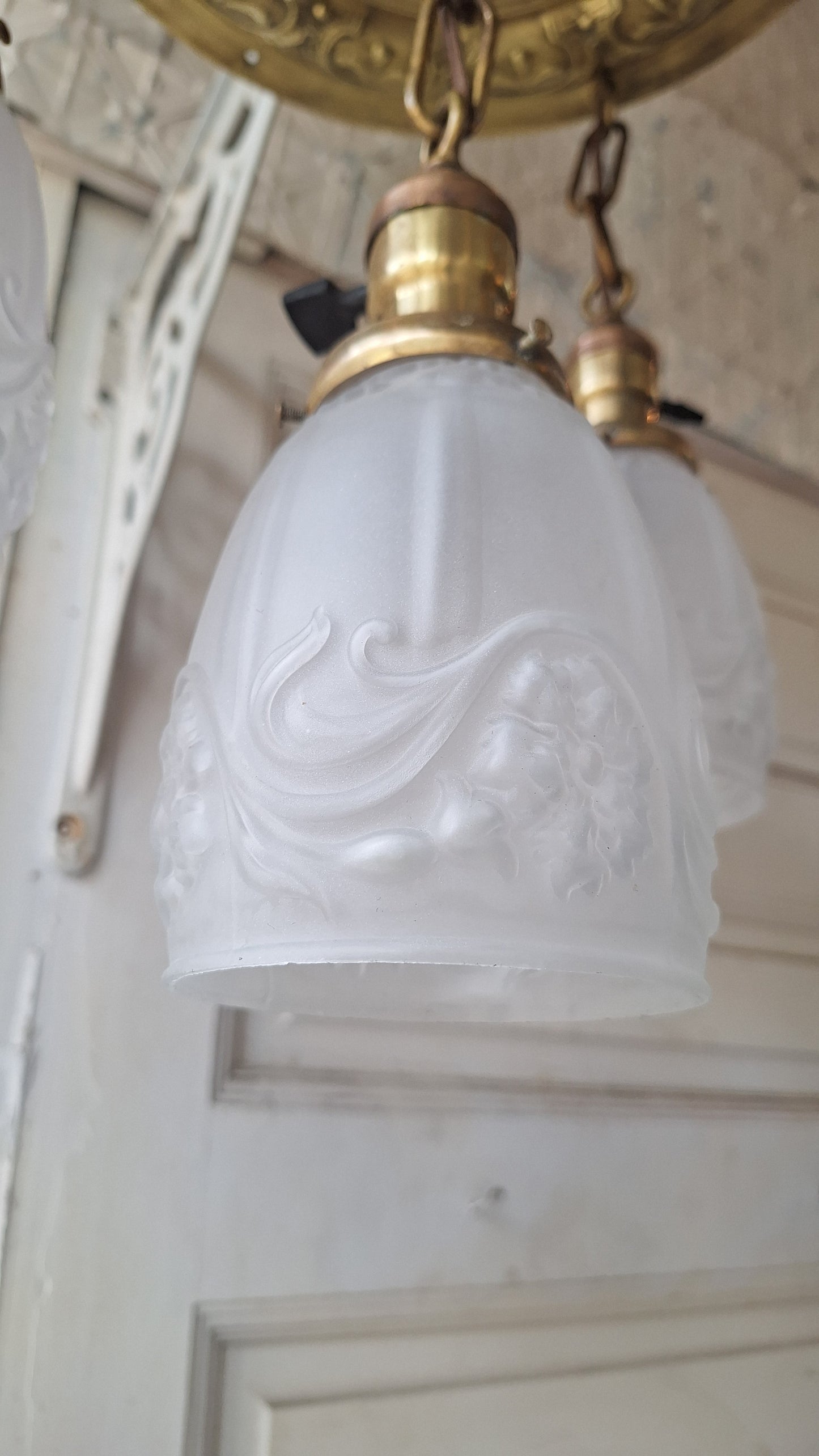 Antique Brass Pan Light: Hanging Socket Ceiling Light with Frosted Glass