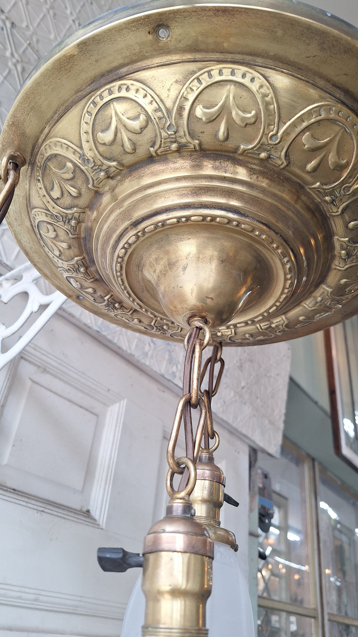 Antique Brass Pan Light: Hanging Socket Ceiling Light with Frosted Glass