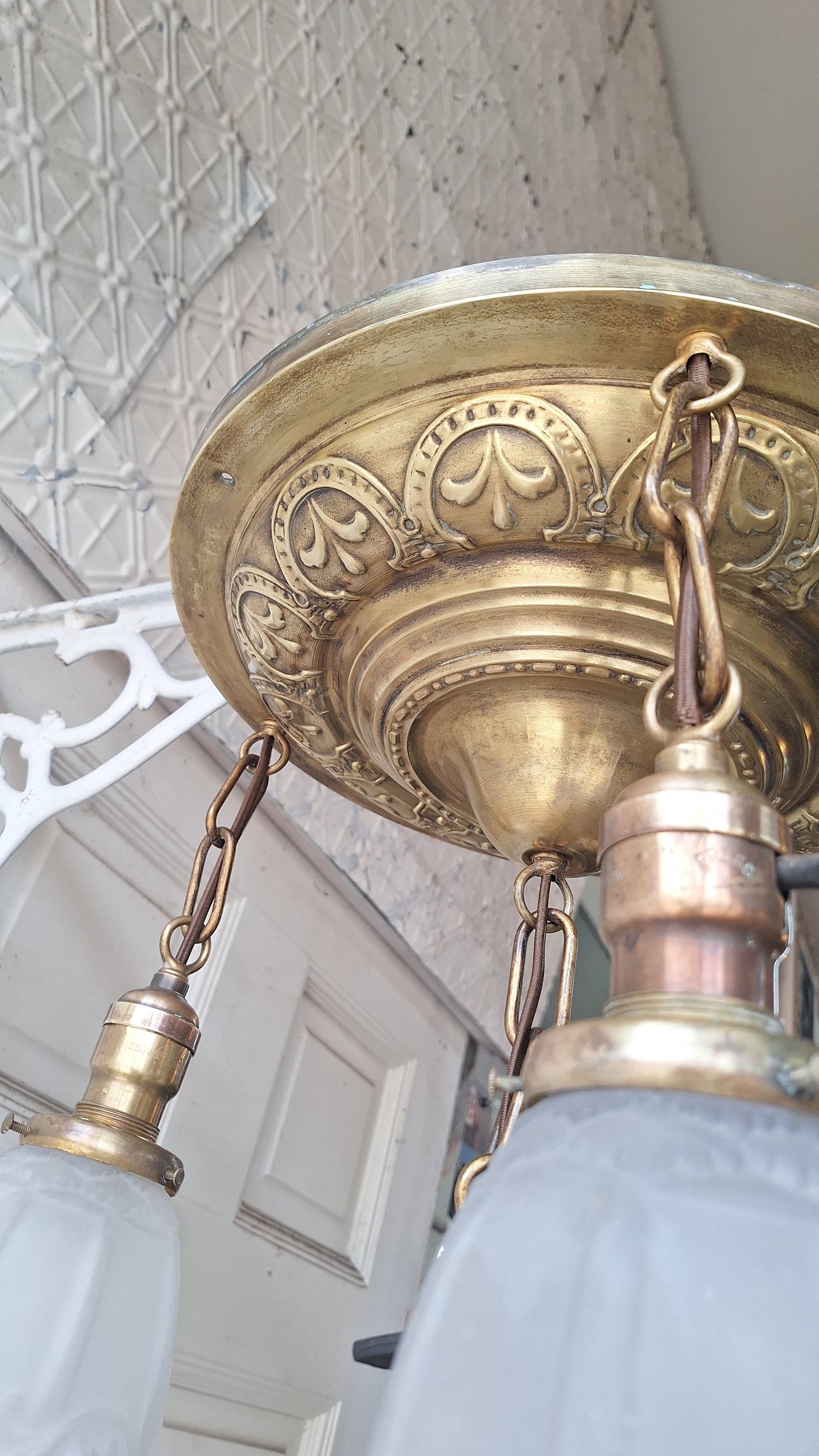 Antique Brass Pan Light: Hanging Socket Ceiling Light with Frosted Glass