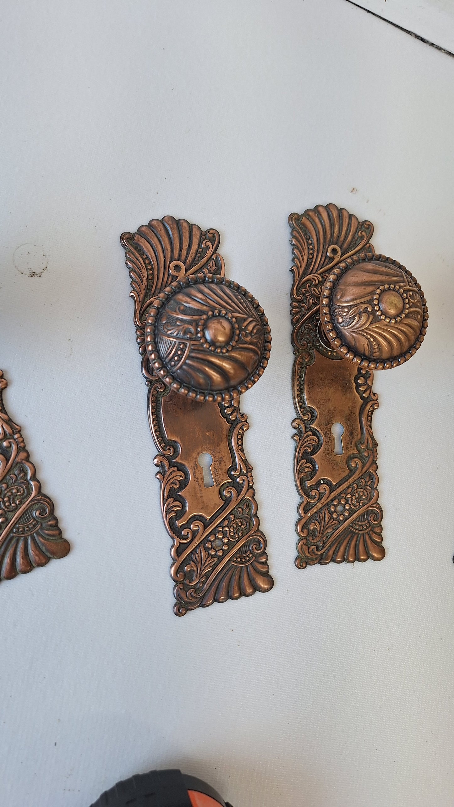 Complete Set of Roanoke Antique Bronze Door Hardware, Ornate Victorian Stamped Bronze Doorknobs Plates 040904