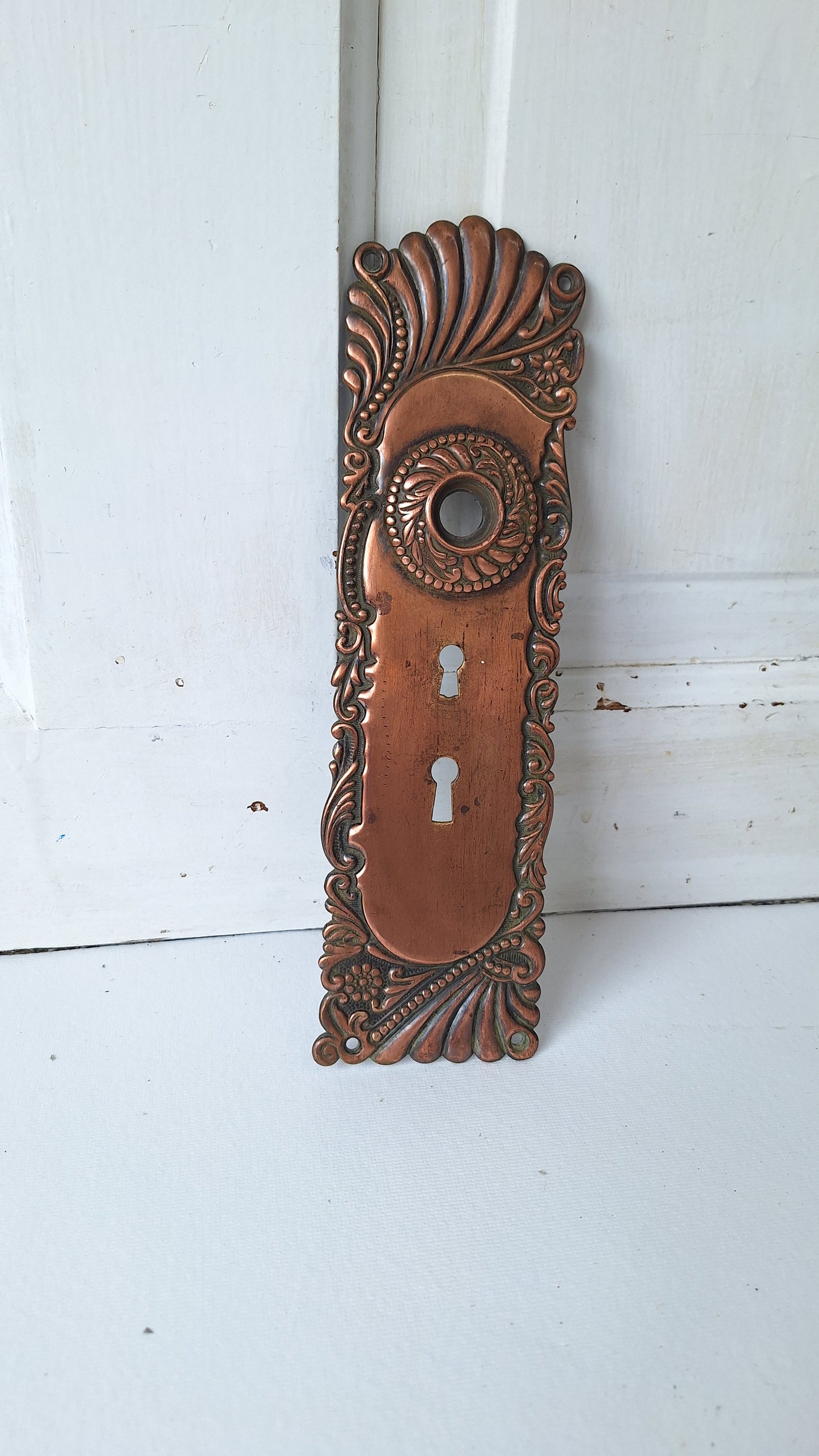 Large Front Door Roanoke Backplate with Swinging Keyhole Cover 040702