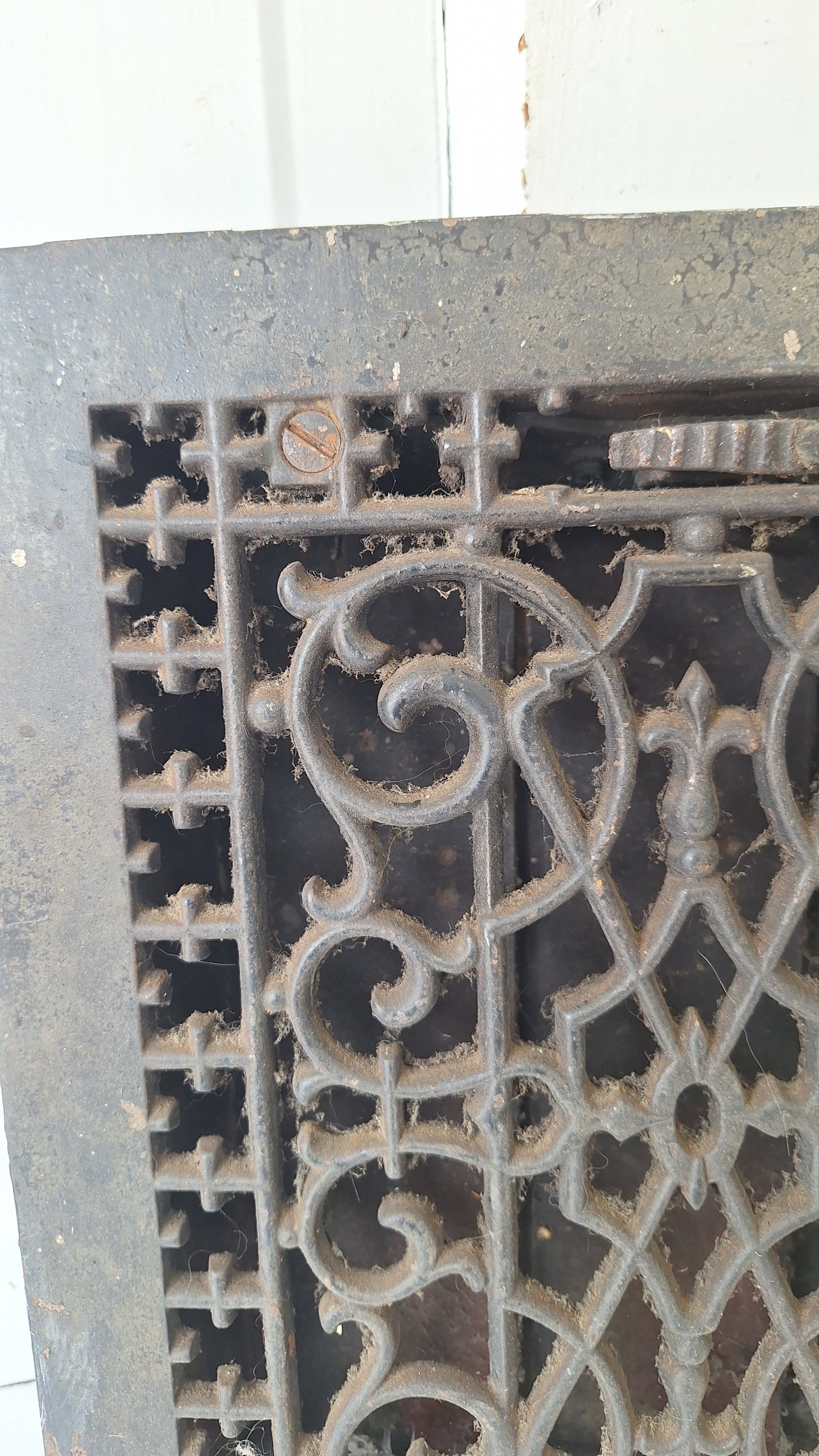 10 x 12 Ornate Cast Iron Vent Grate Cover, Working Vent Cover with Dampers