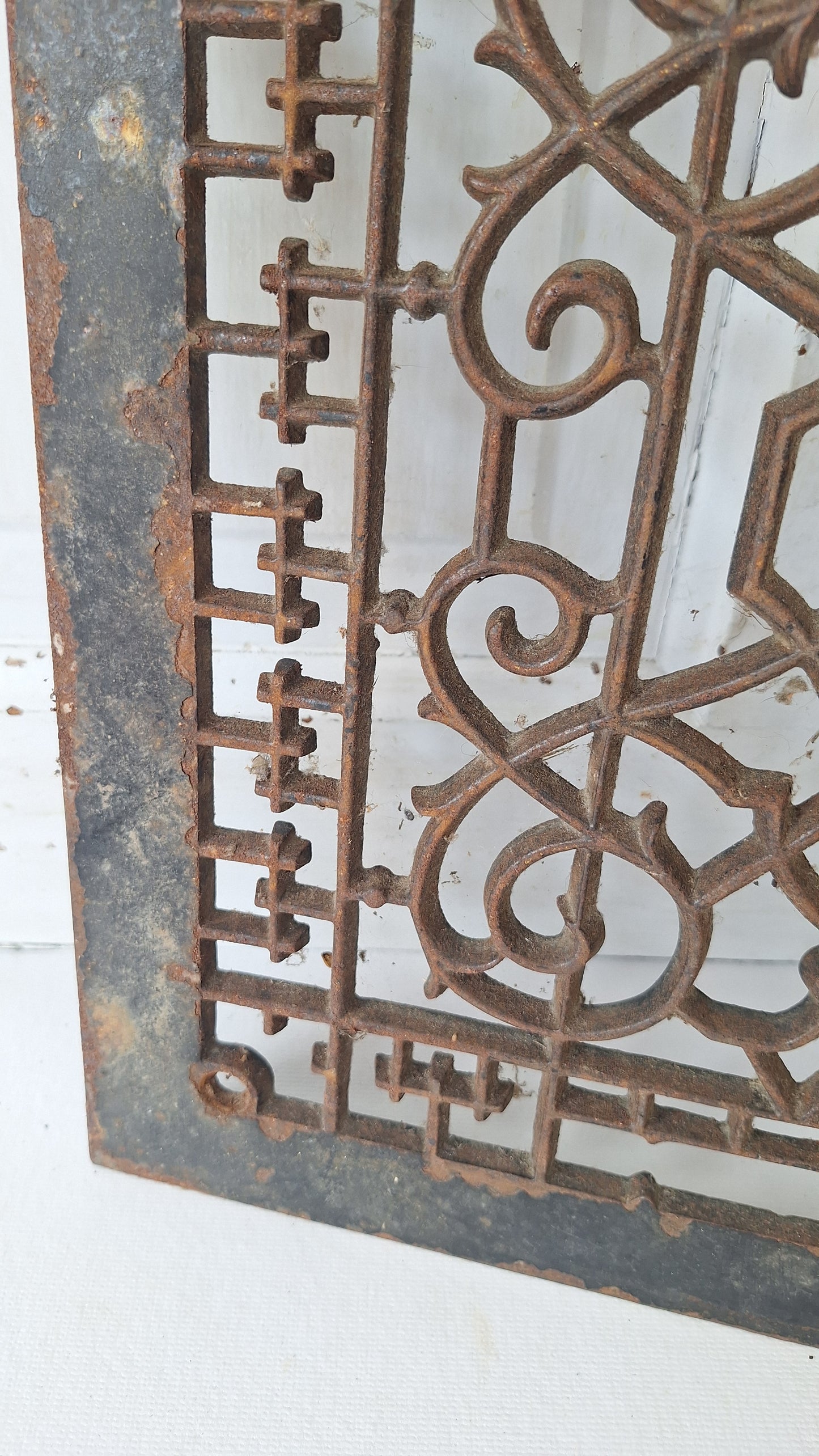 14 x 12 Antique Scroll Pattern Vent Cover, Salvaged Cast Iron Floor Grate