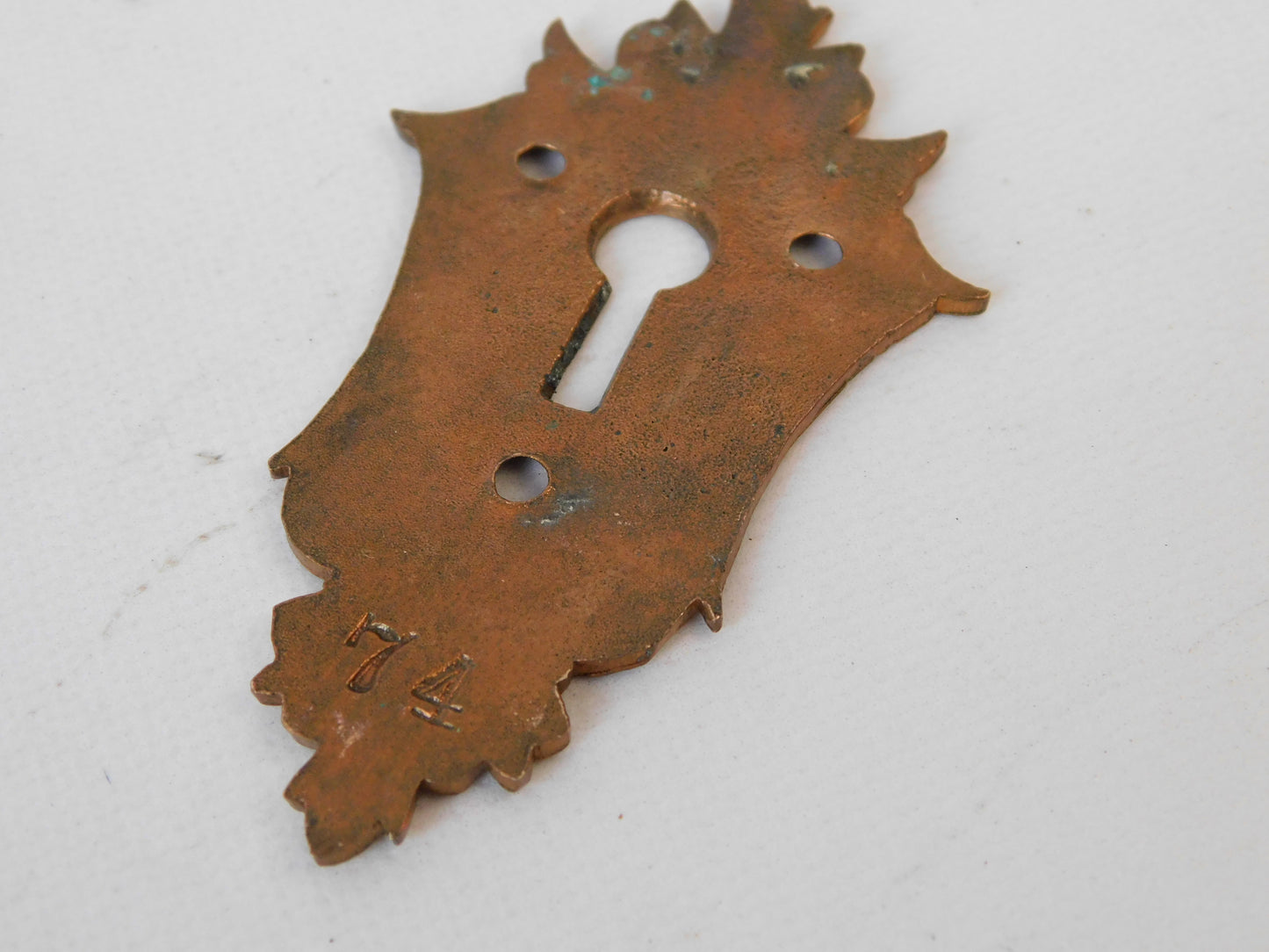 Large Antique Bronze Keyhole Cover, Ornate Key Hole Escutcheon Plate 021506