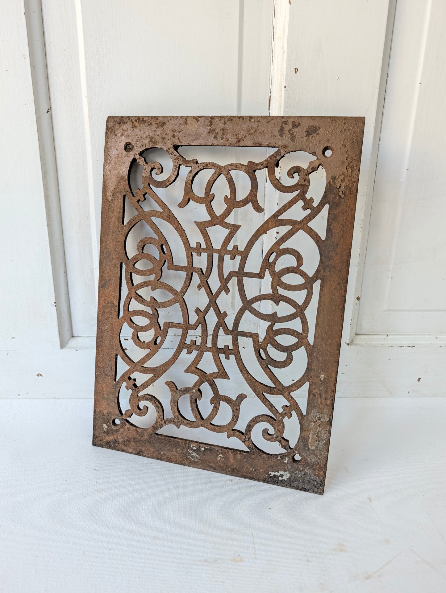 10 x 14" Fancy Pattern Antique Vent Cover, Cast Iron Ornate Heat Grate