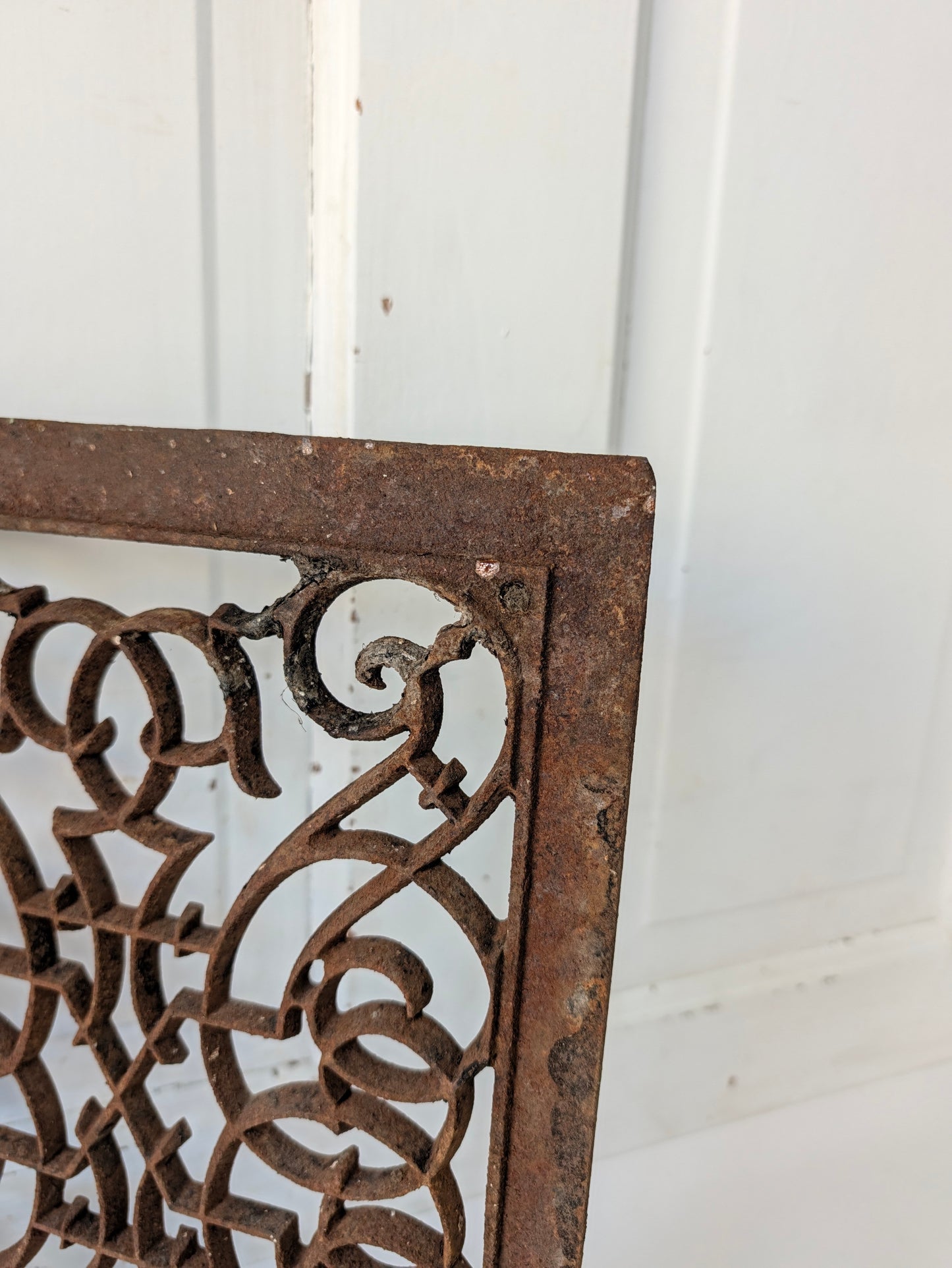 10 x 14" Fancy Pattern Antique Vent Cover, Cast Iron Ornate Heat Grate