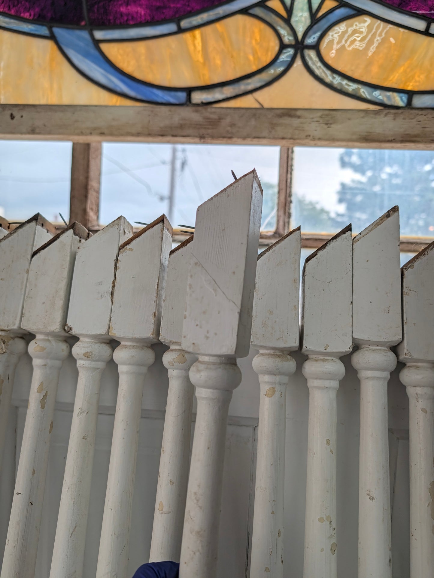 Set of 17 Antique Spindles, 17 Old Turned Wood Stair Balusters