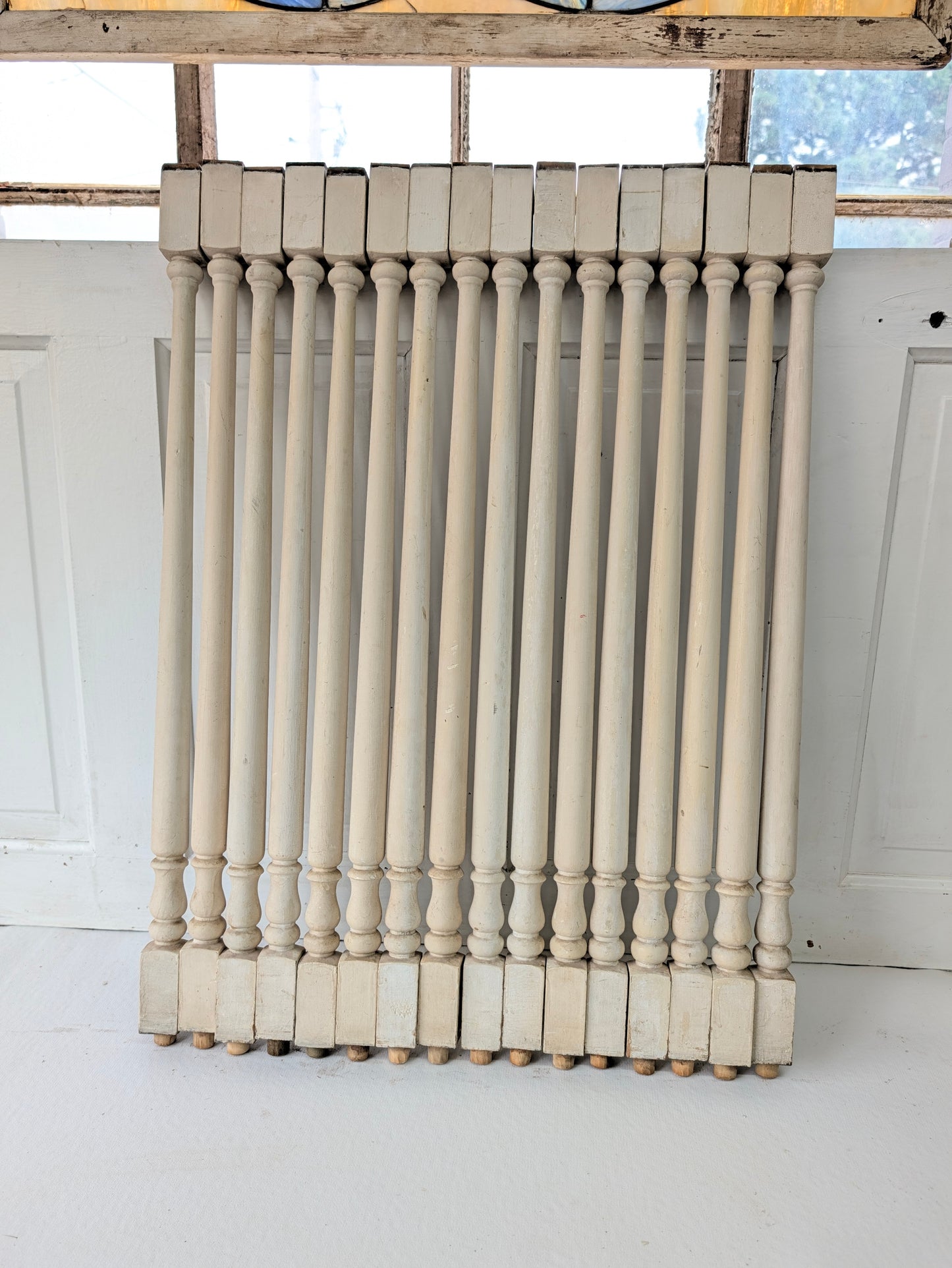 Set of 28 Antique Spindles, 28 Old Turned Wood Stair Balusters