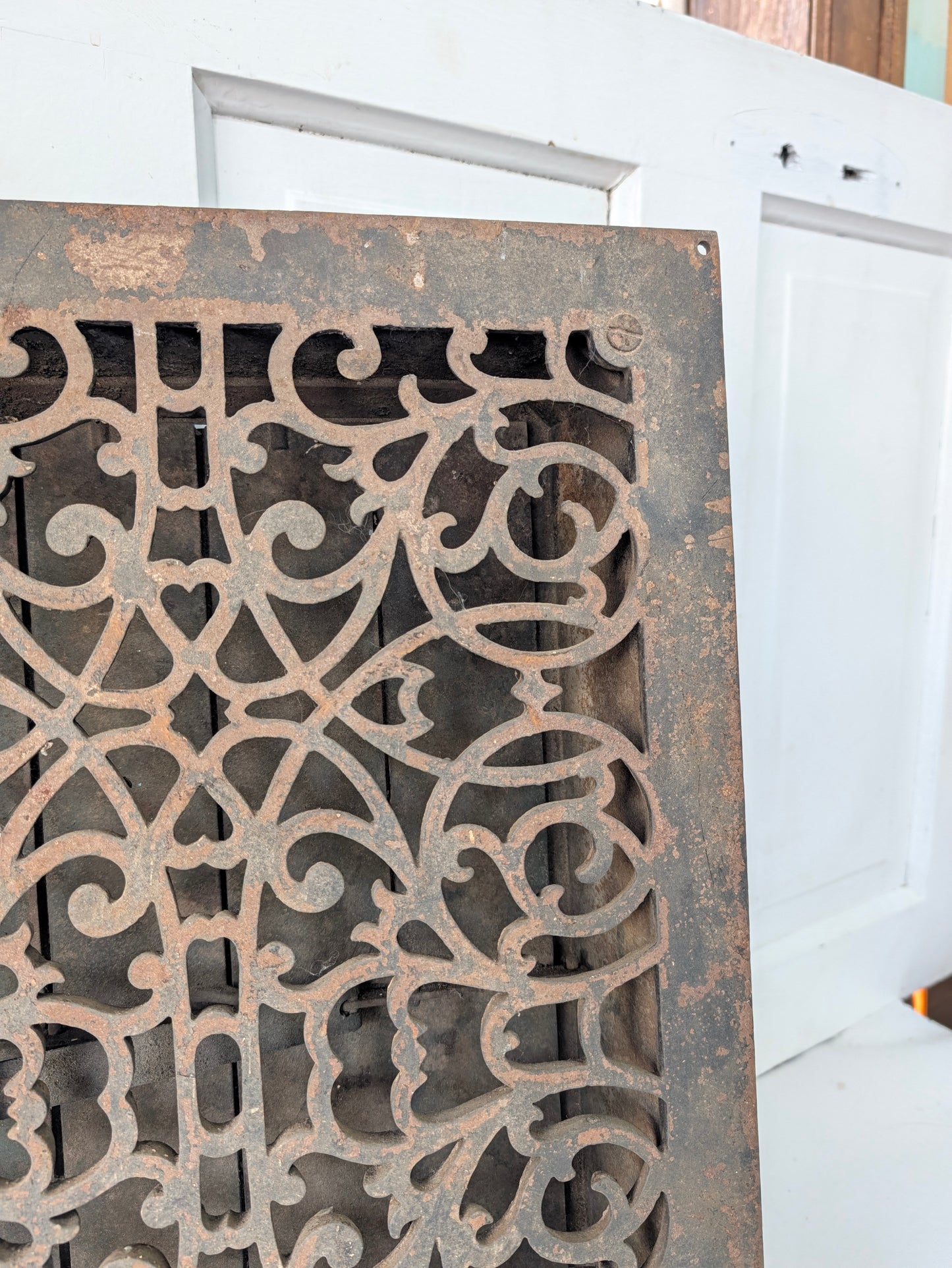 14 x 21 Antique Working Large Cast Iron Vent Cover with Ornate Design