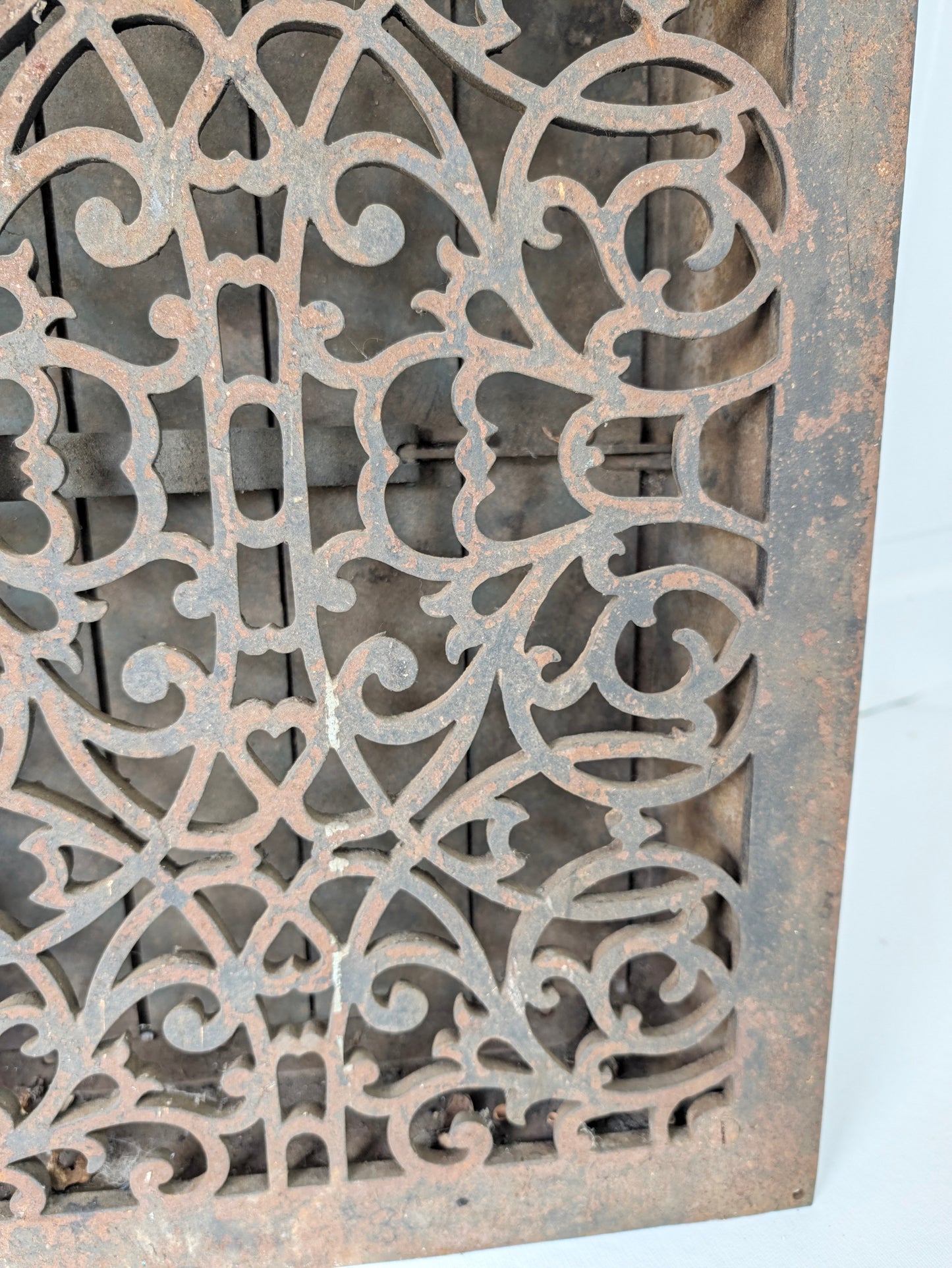 14 x 21 Antique Working Large Cast Iron Vent Cover with Ornate Design