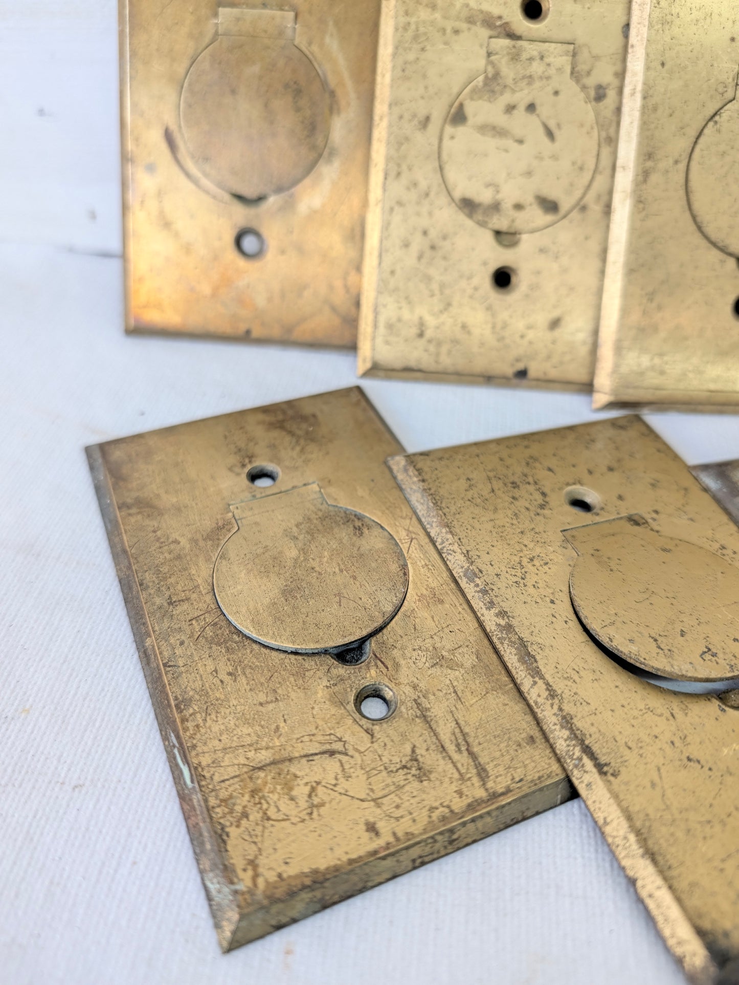 One Edison Outlet Cover Plate, Screw In Outlet Brass Plate with Cover